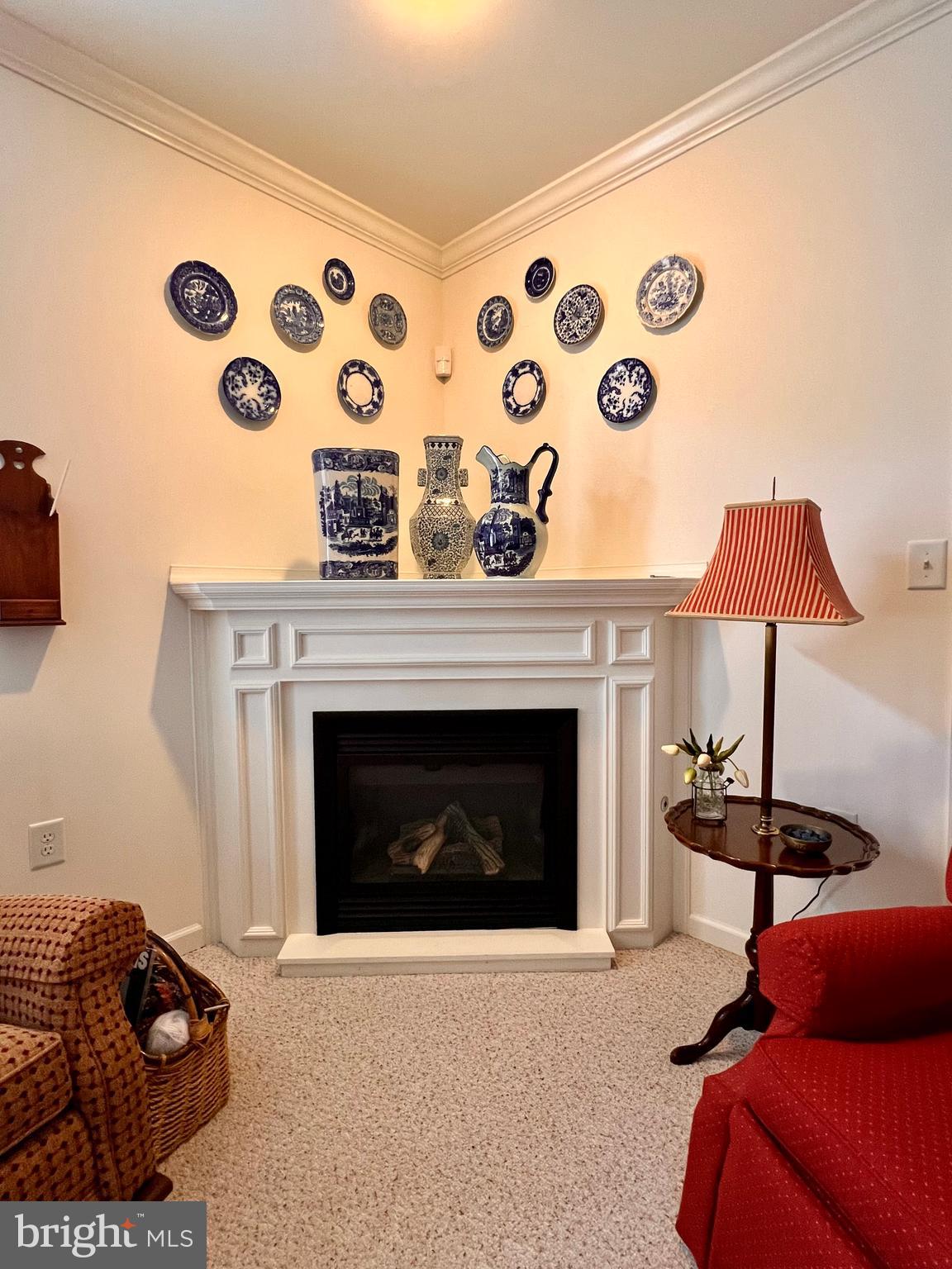 LOCUST HILL - Residential