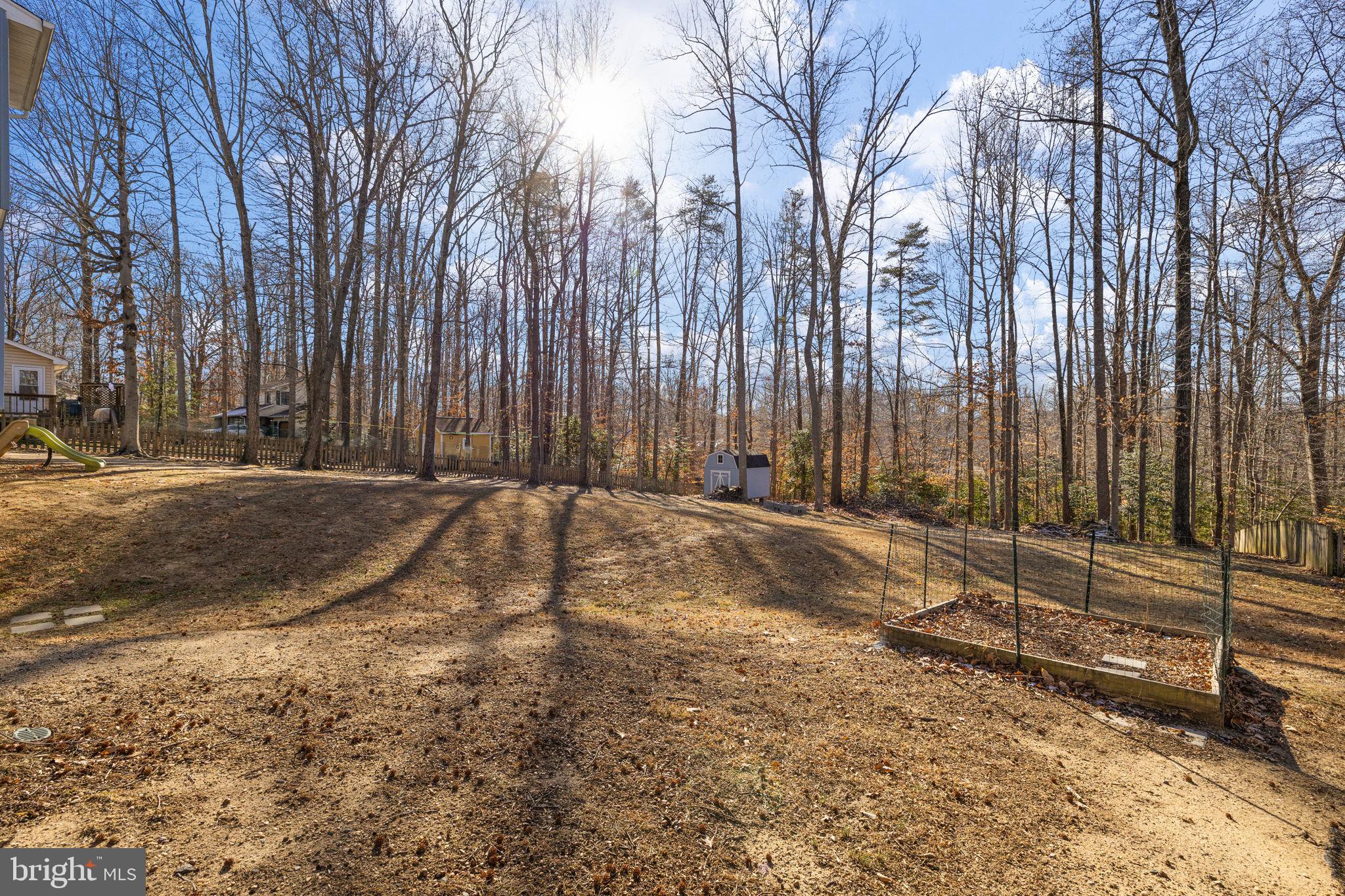 PRESIDENTIAL LAKES - Residential