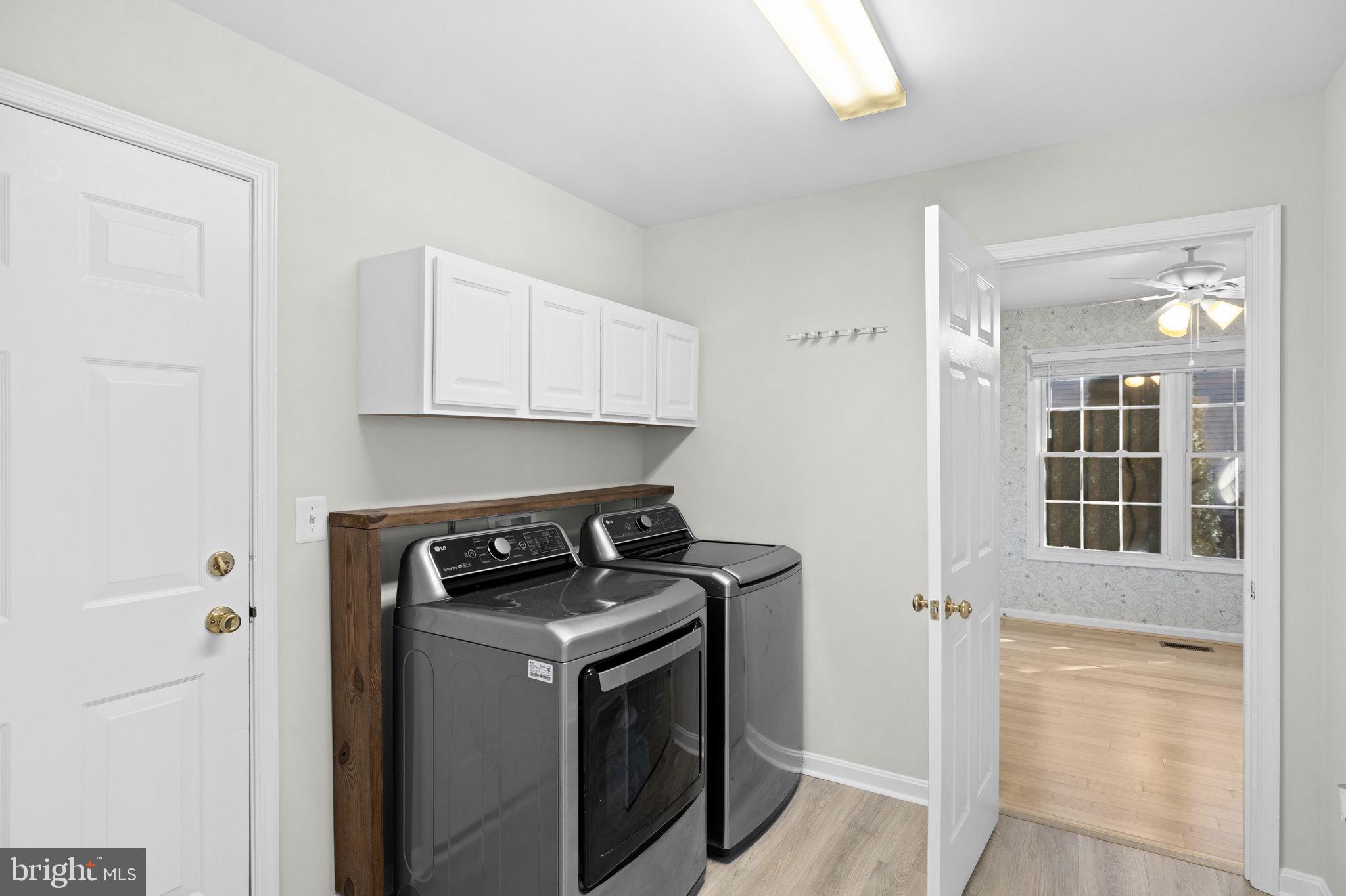 PRESIDENTIAL LAKES - Residential