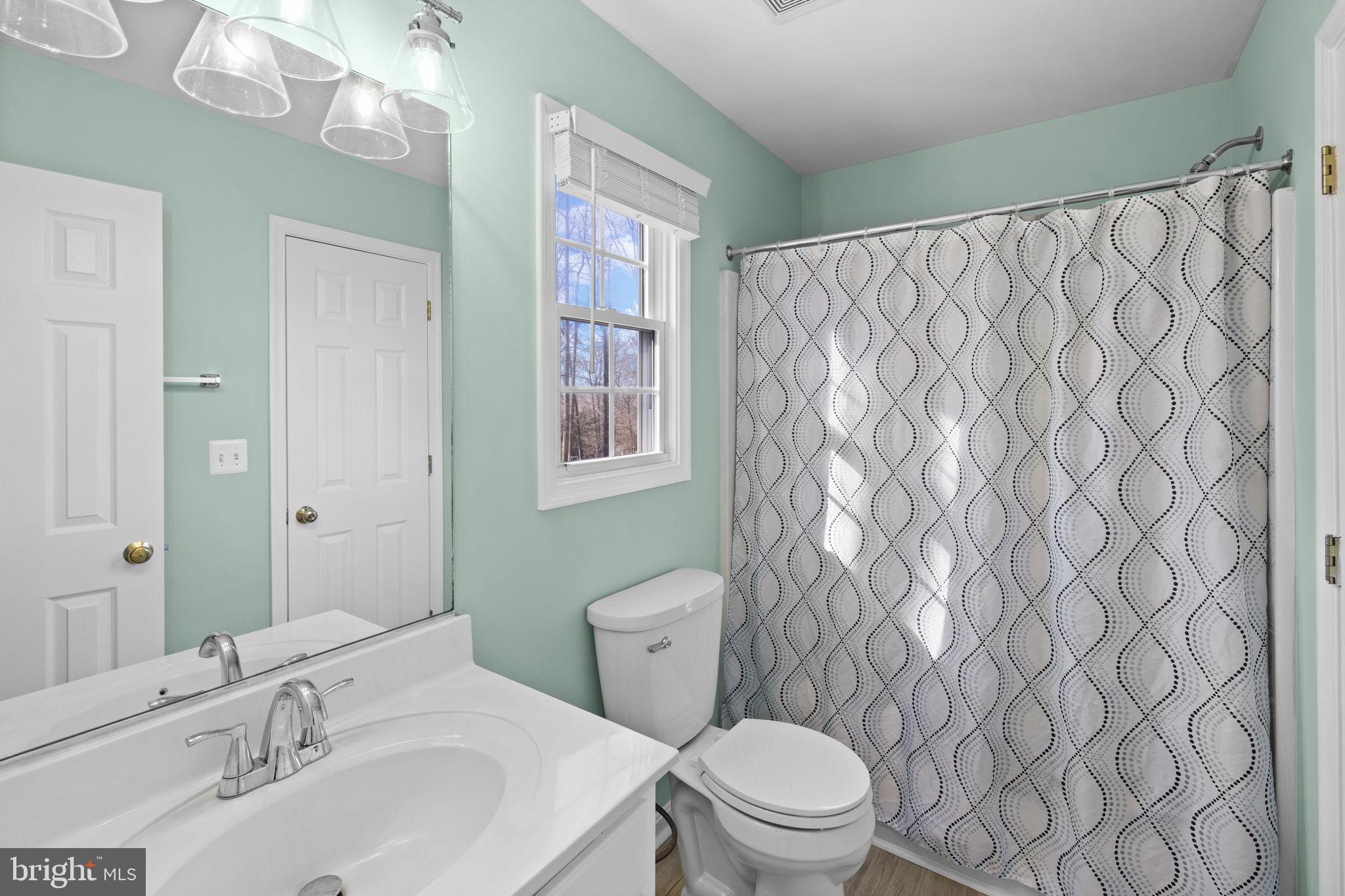 PRESIDENTIAL LAKES - Residential