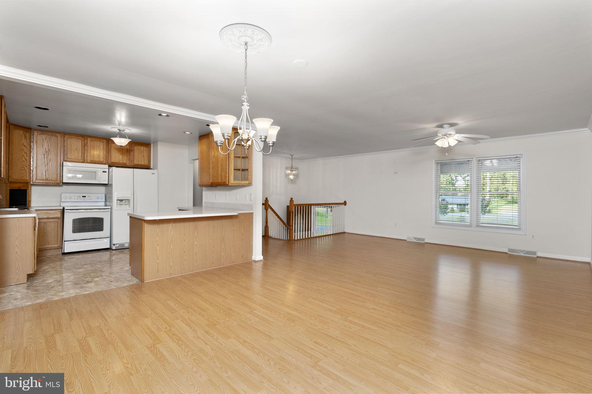 RANDLE RIDGE ESTATES - Residential