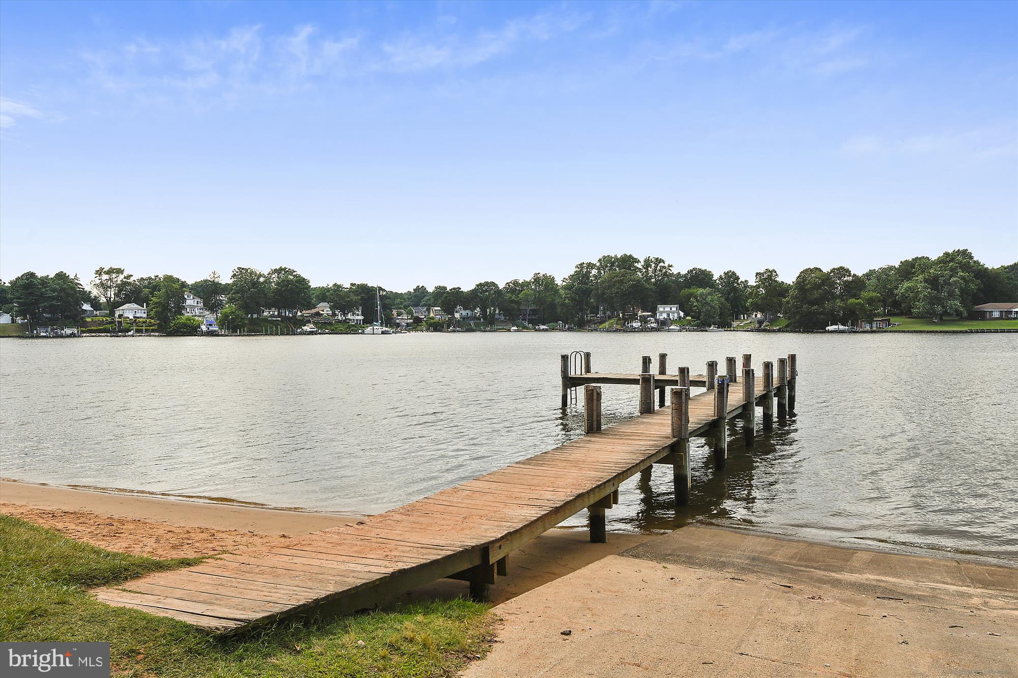 ELIZABETHS LANDING - Residential