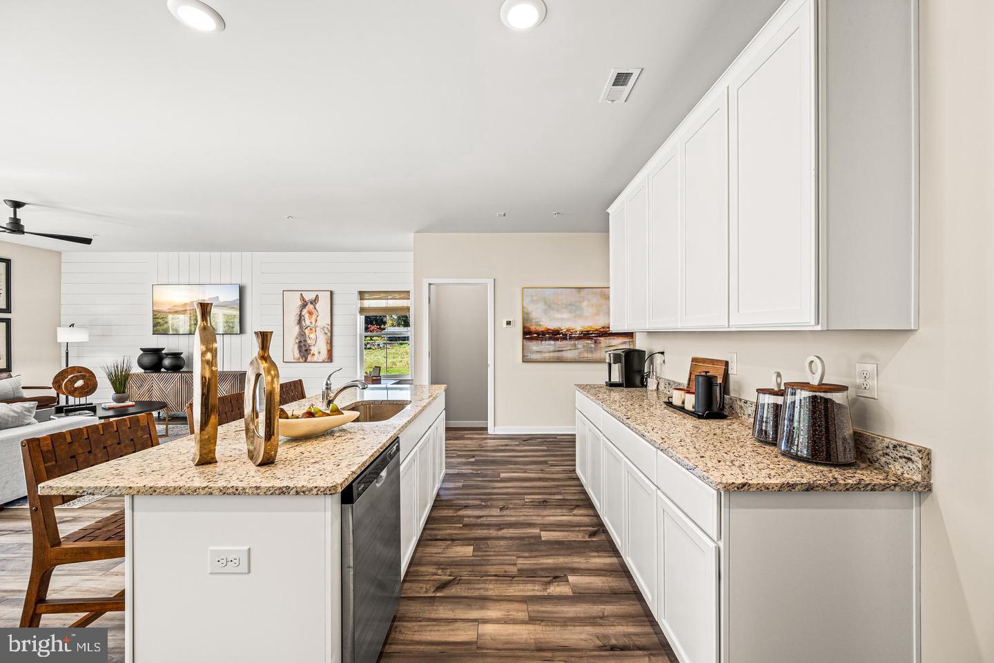 COVENTRY CHASE - Residential Lease