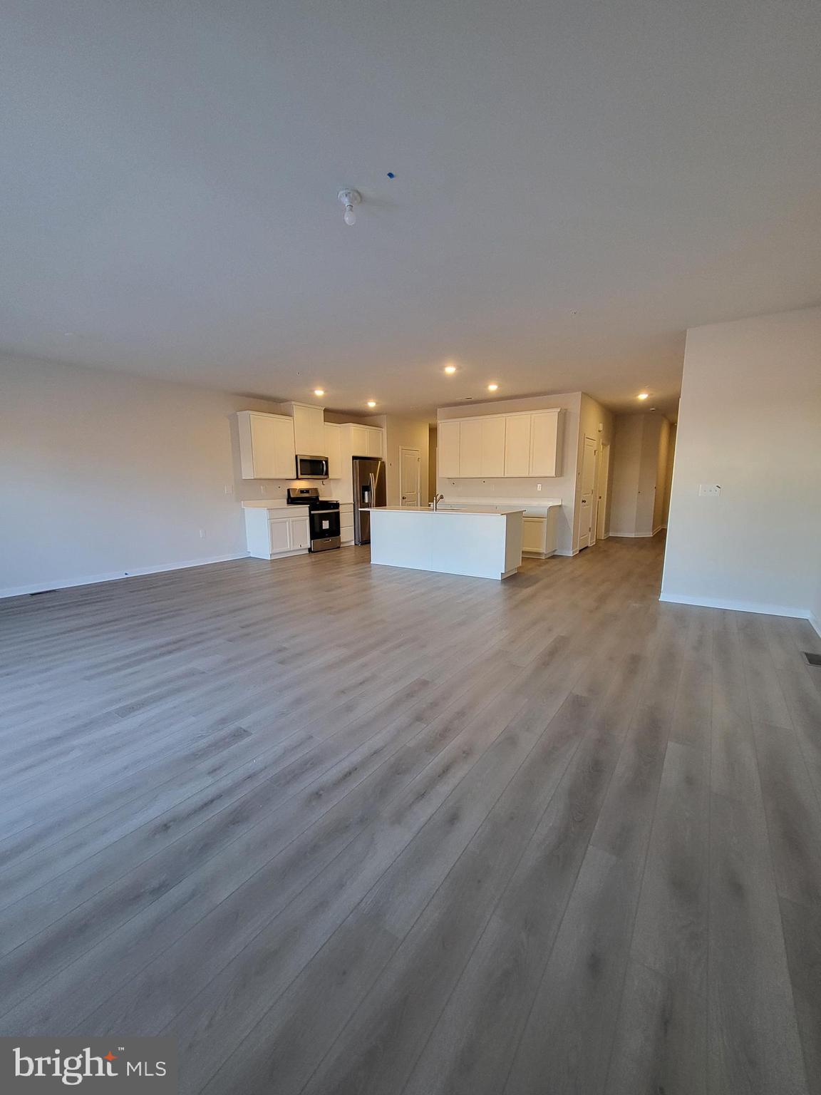 COVENTRY CHASE - Residential Lease