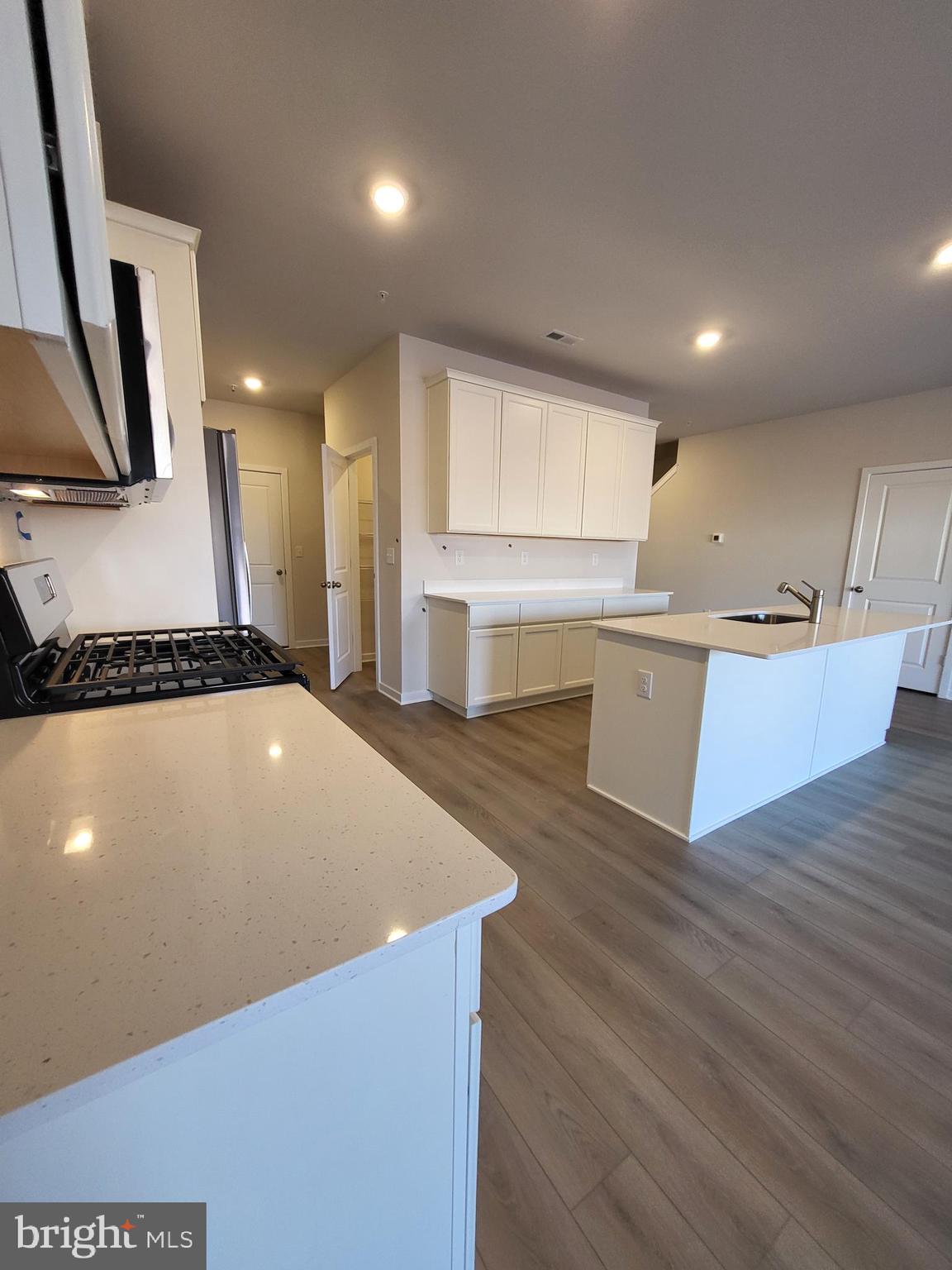 COVENTRY CHASE - Residential Lease