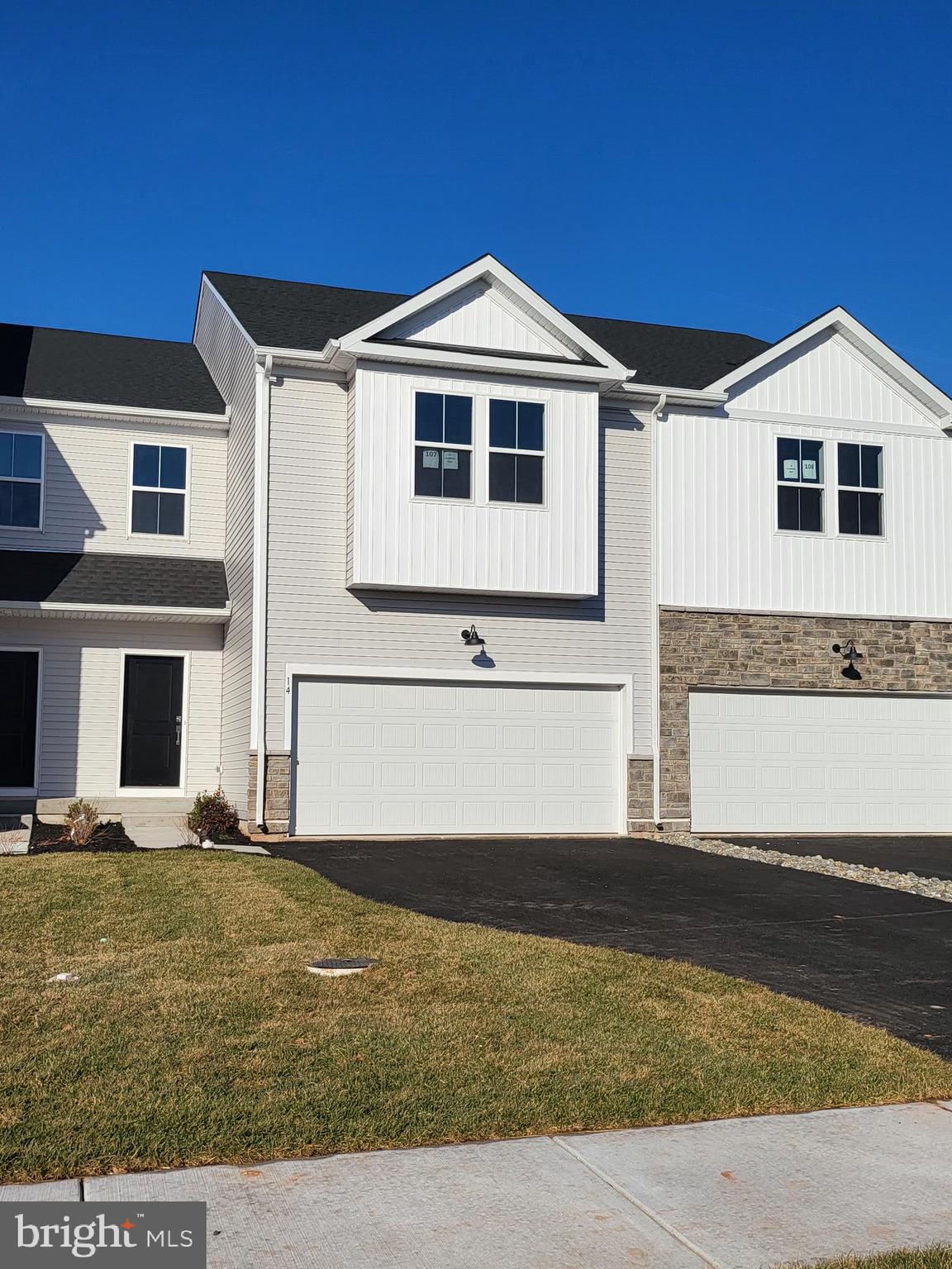 COVENTRY CHASE - Residential Lease