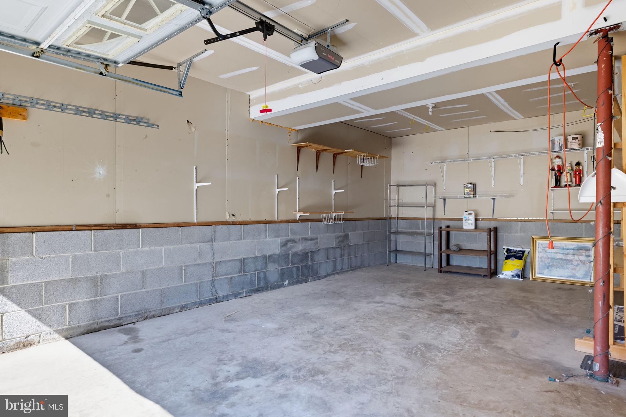 WILDFLOWER RIDGE - Residential