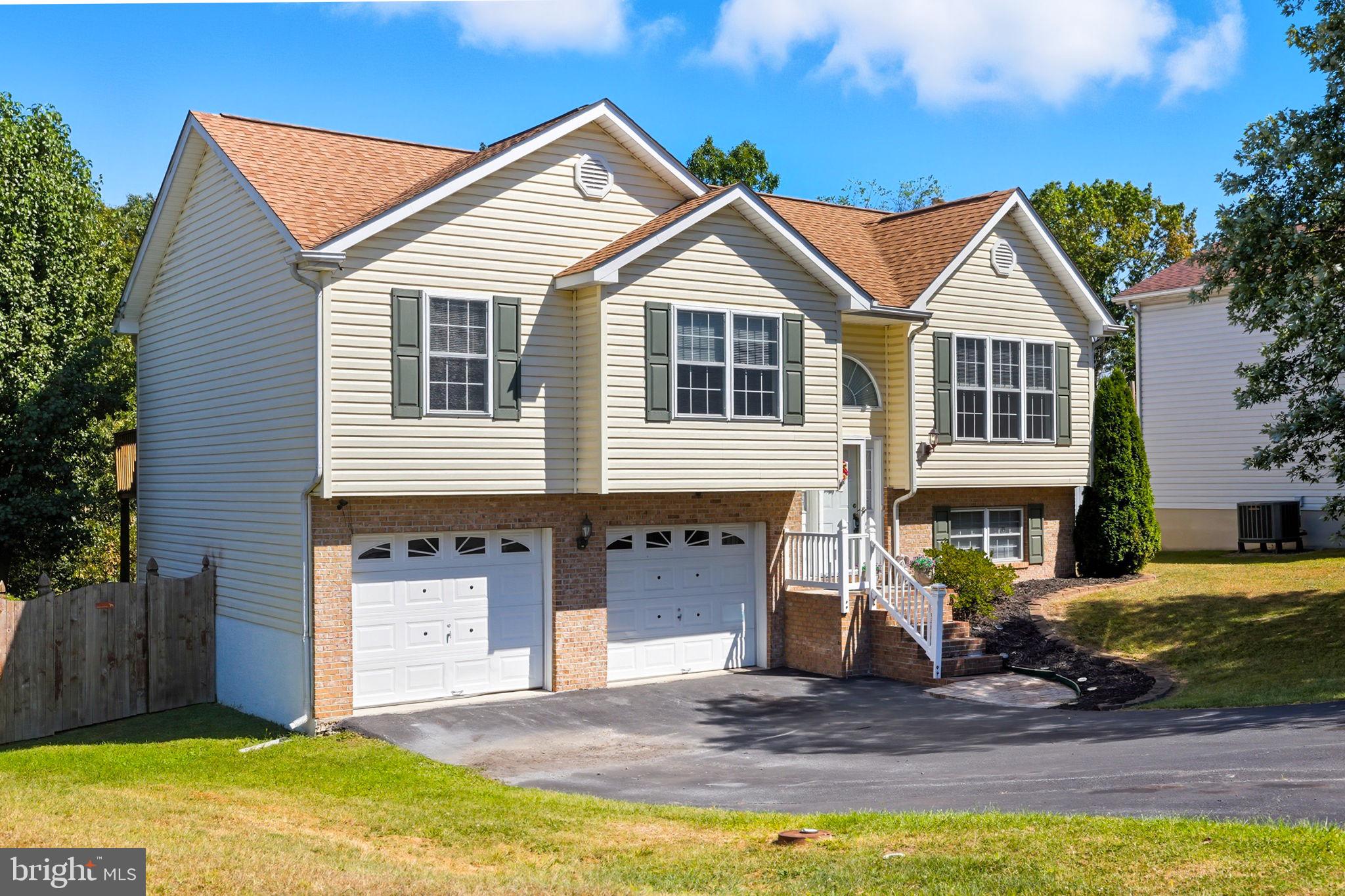 WILDFLOWER RIDGE - Residential
