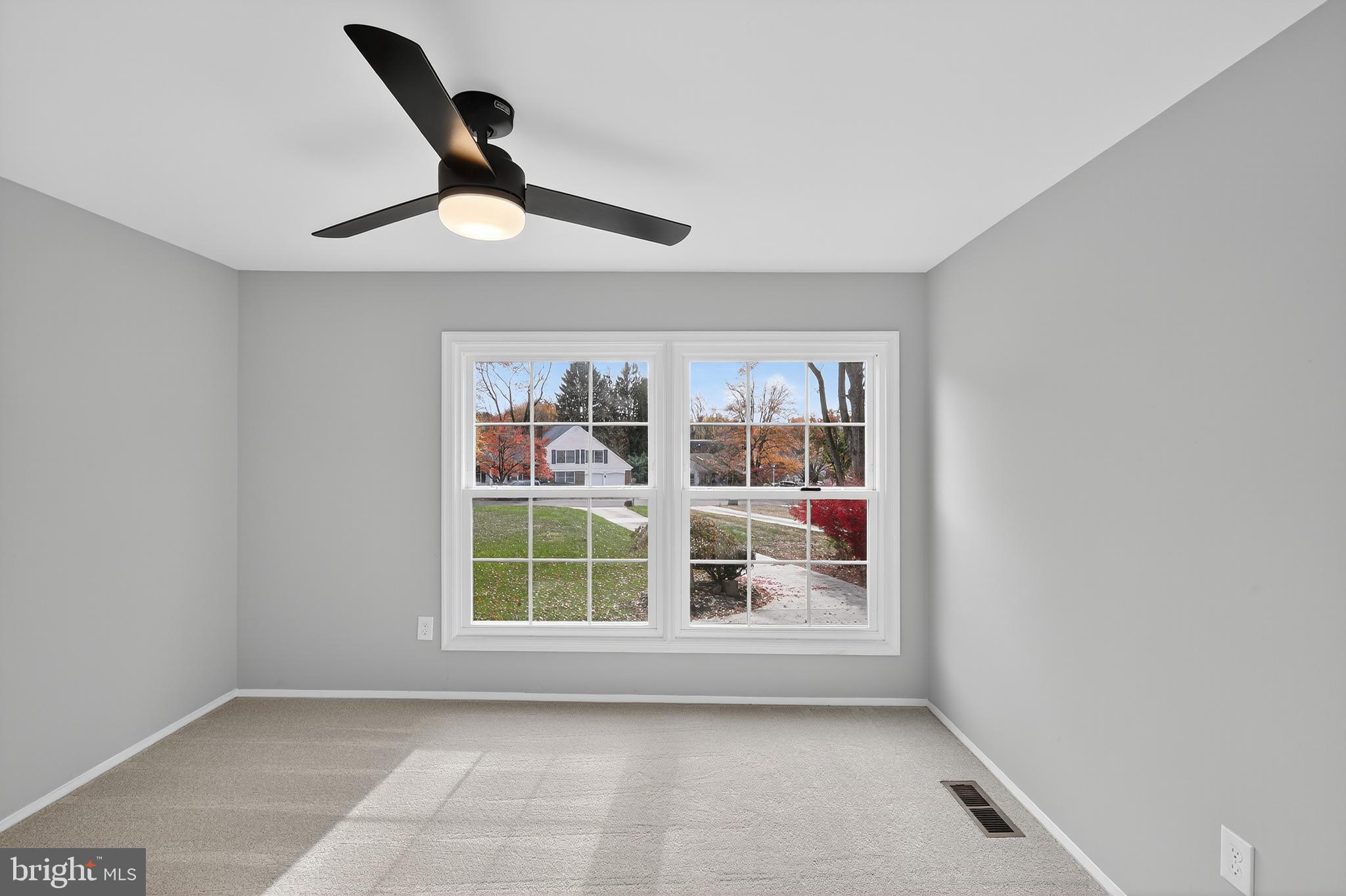 POTOMAC COMMONS - Residential