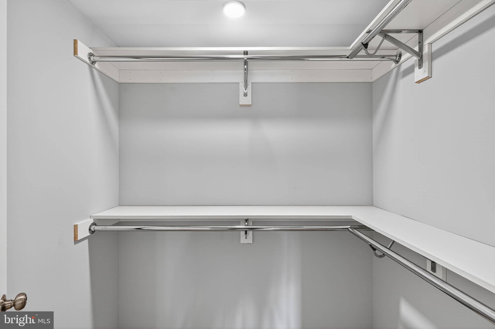 POTOMAC COMMONS - Residential