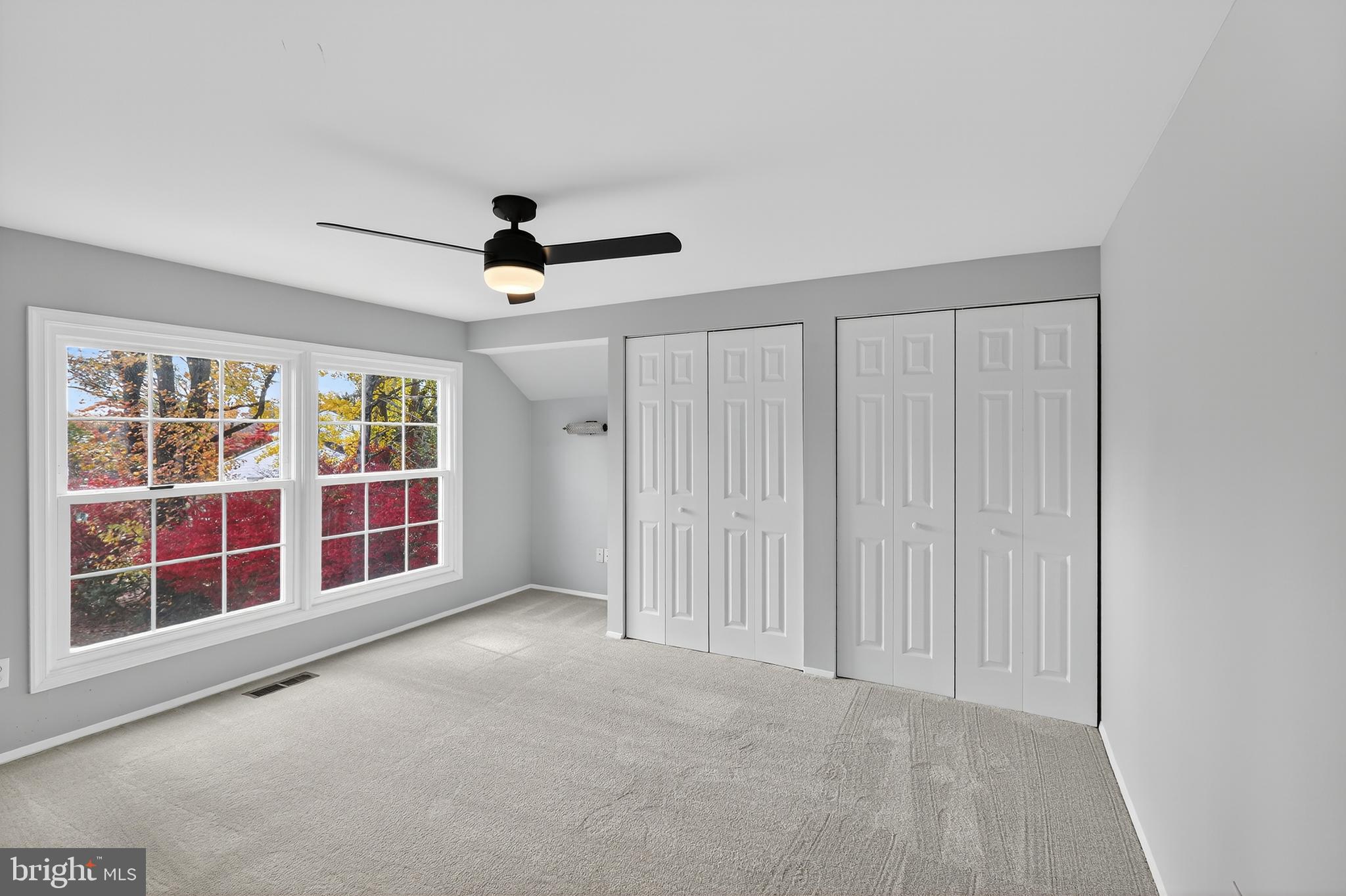 POTOMAC COMMONS - Residential