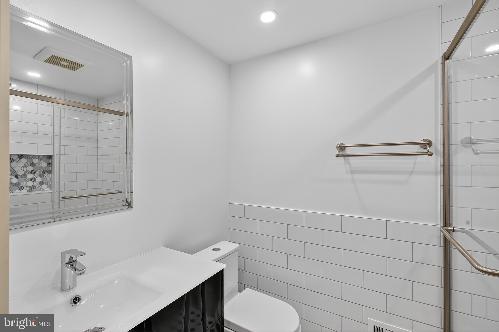 POTOMAC COMMONS - Residential