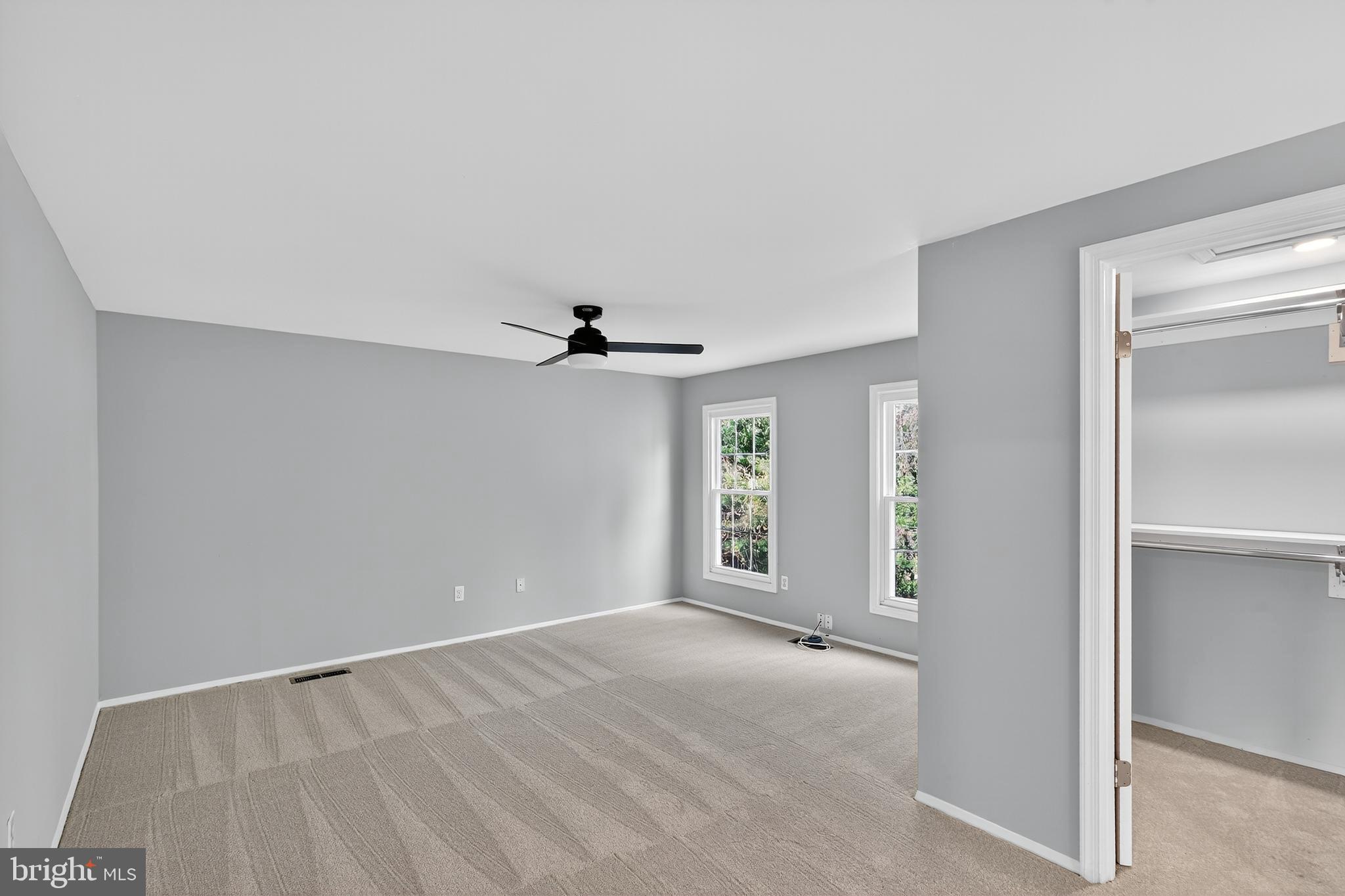 POTOMAC COMMONS - Residential