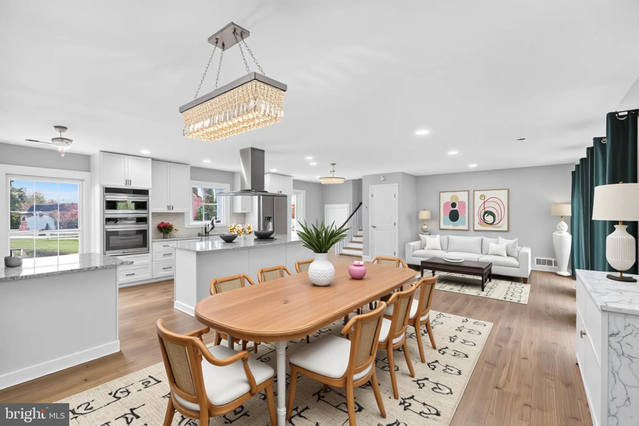 POTOMAC COMMONS - Residential