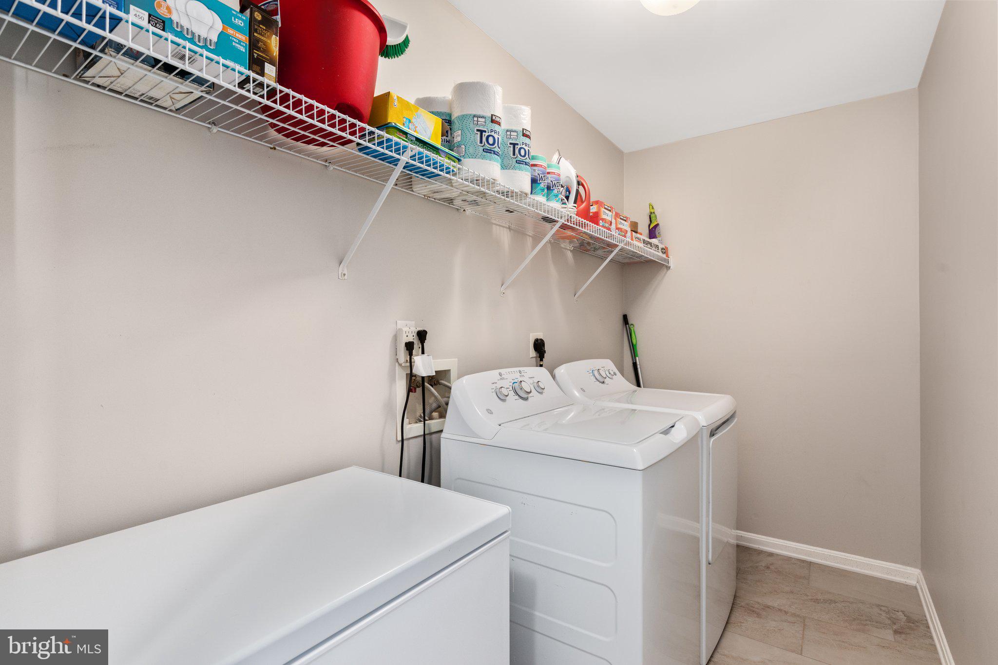 GROVEWOOD - Residential