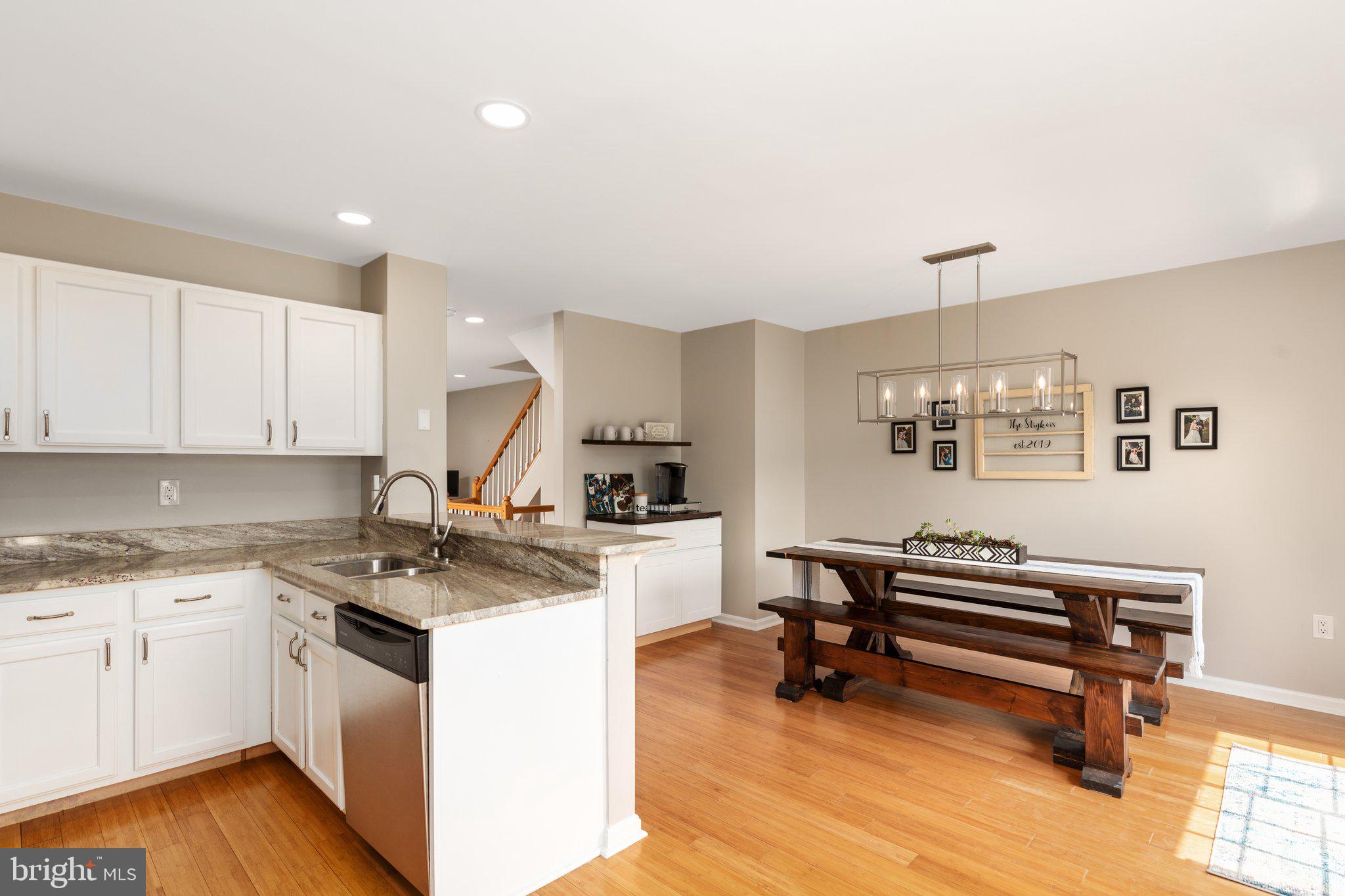 GROVEWOOD - Residential