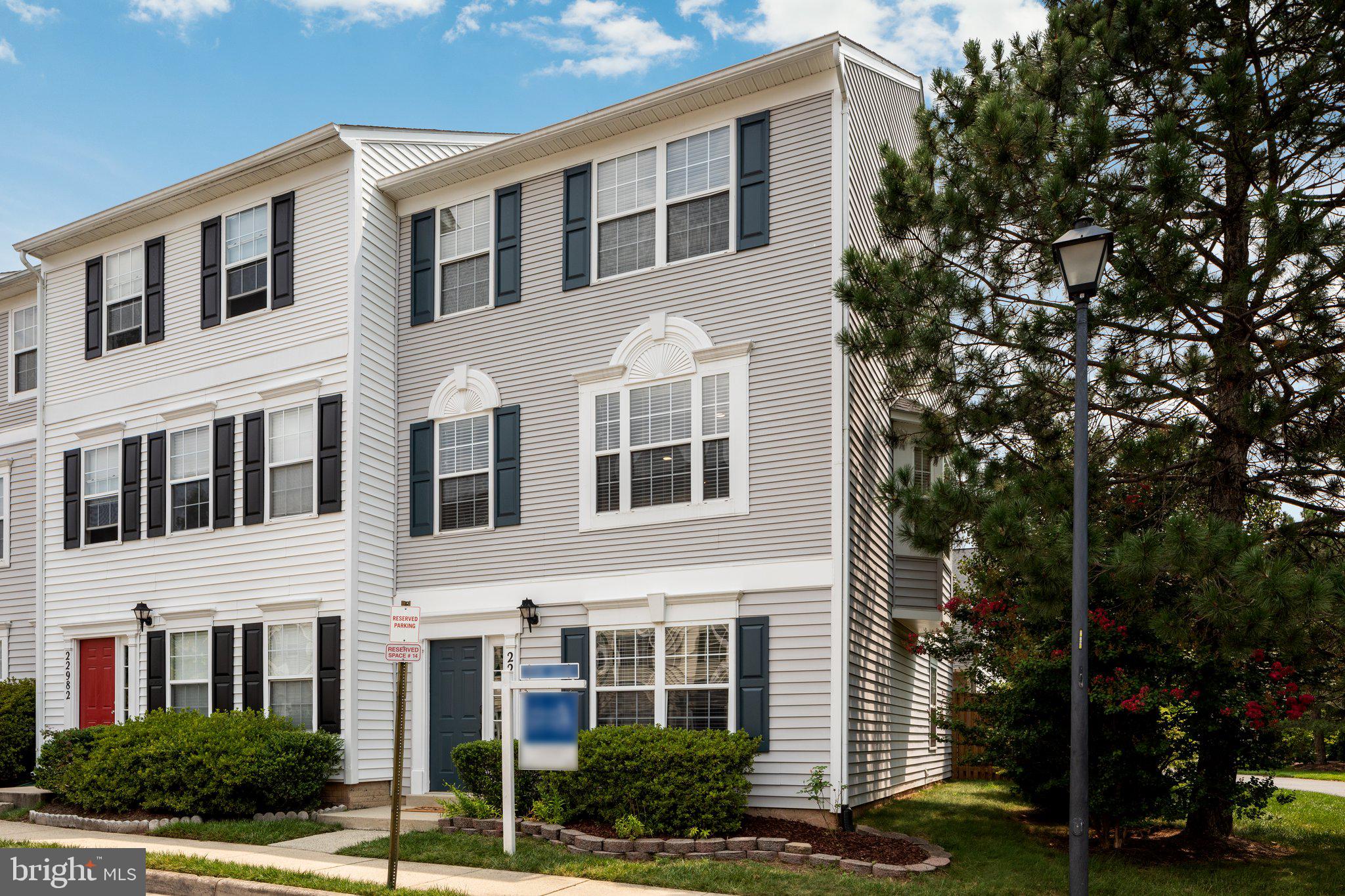 GROVEWOOD - Residential