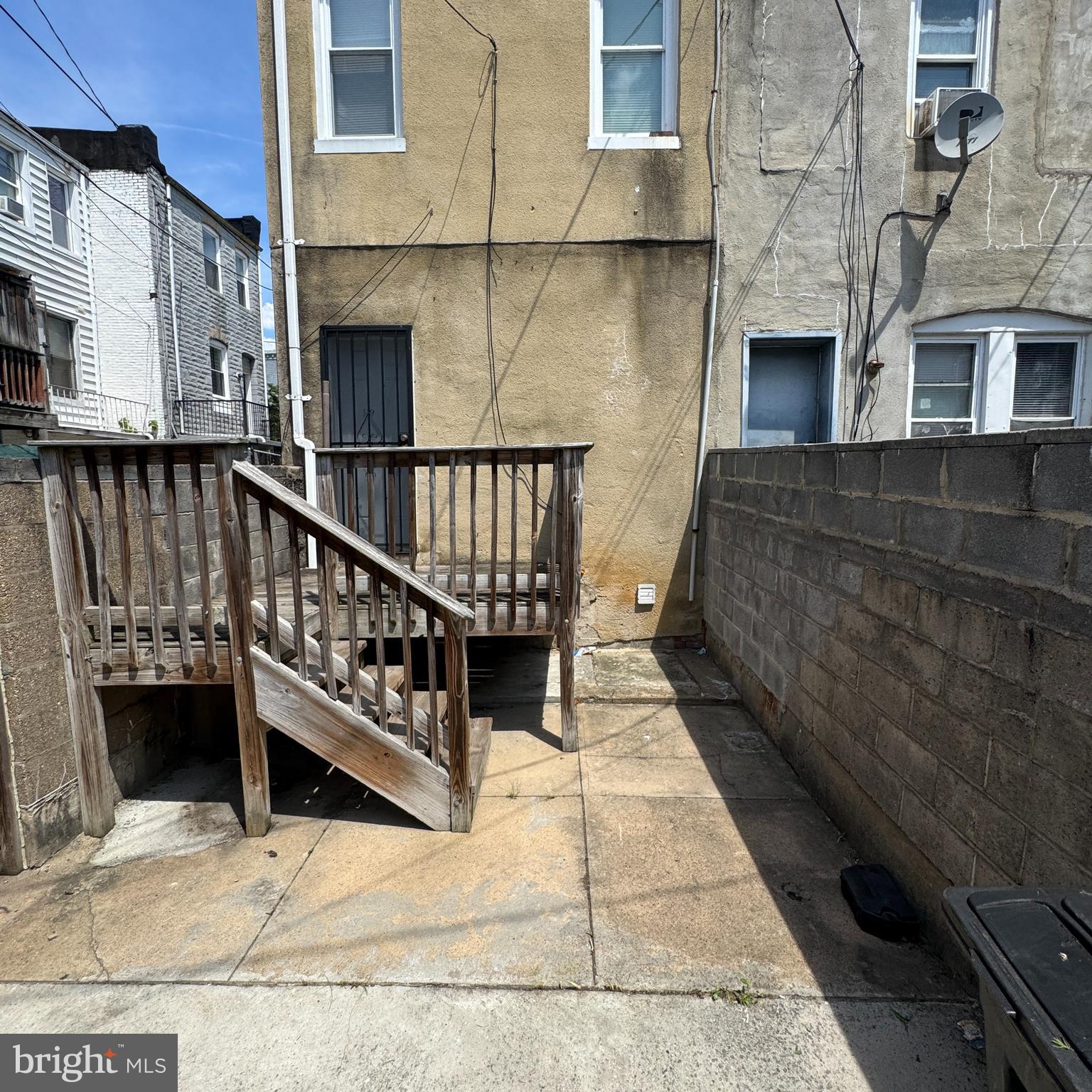 2601 JEFFERSON STREET