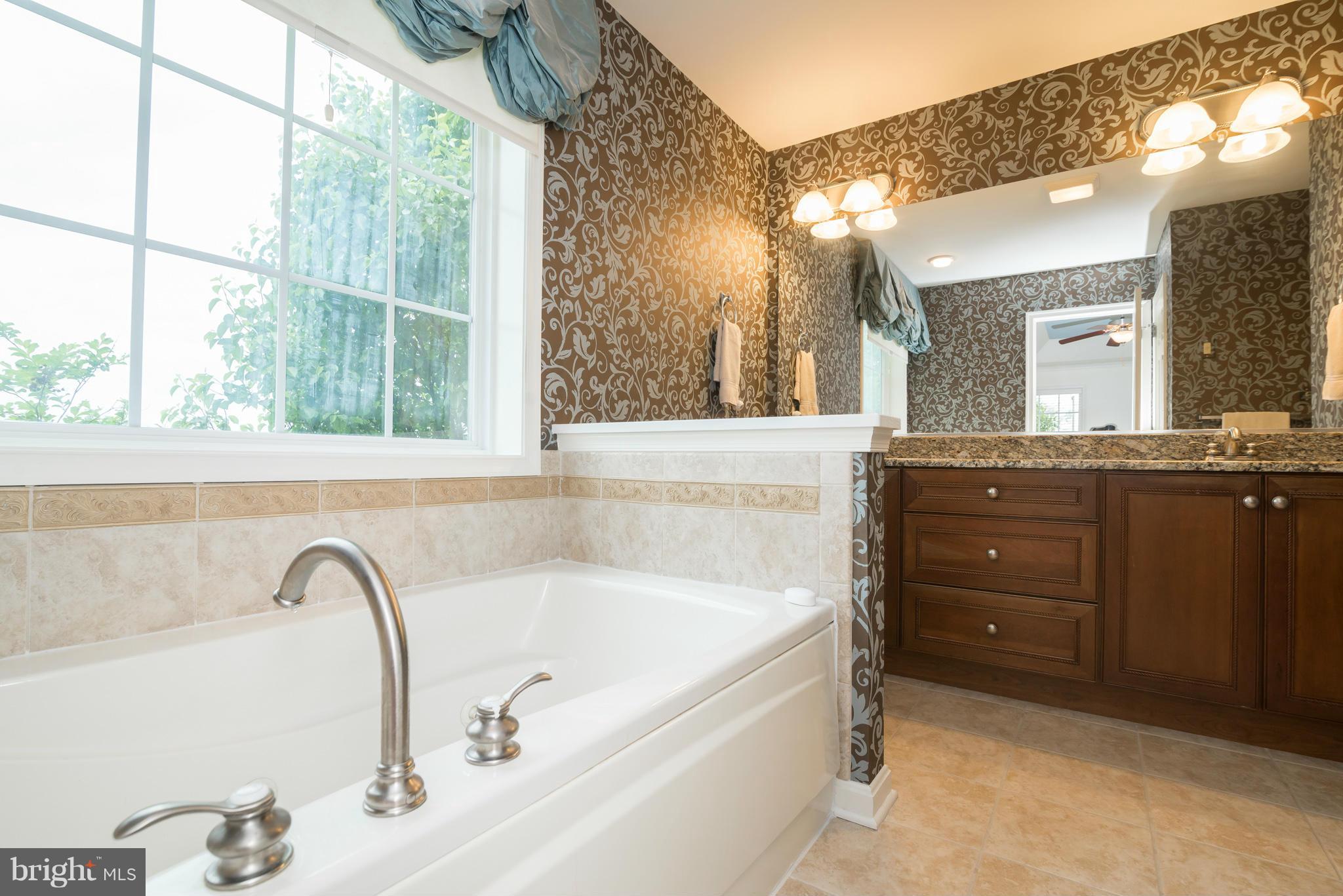 BRIDLE CREEK - Residential