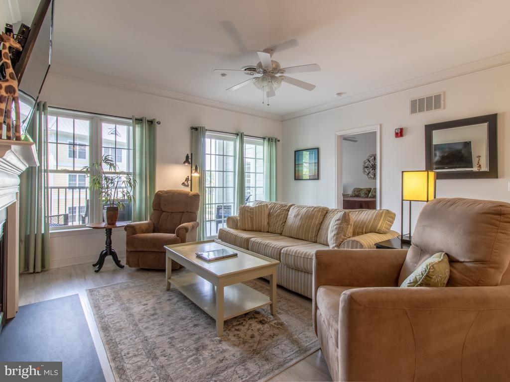 PENINSULA - Residential