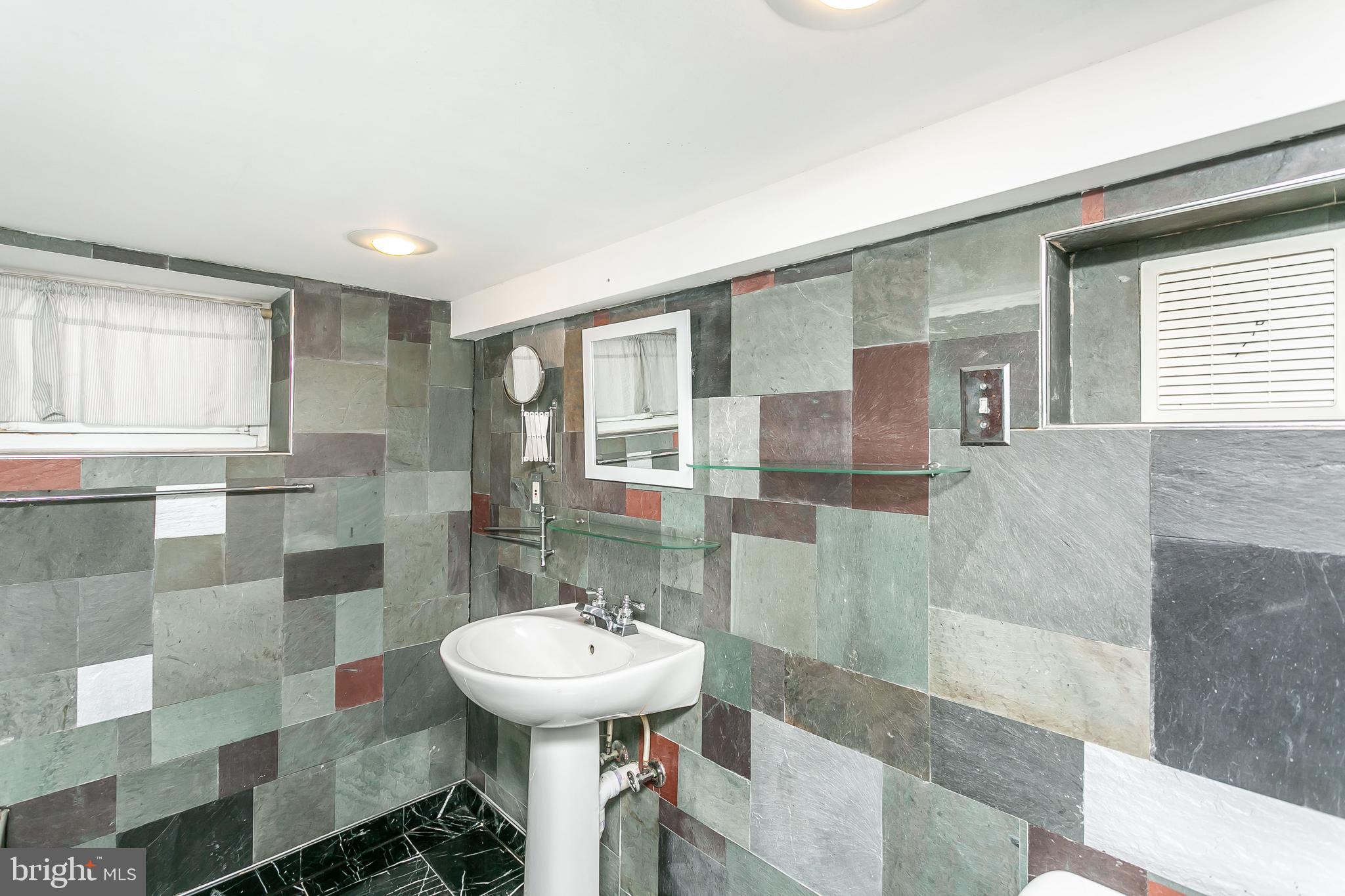 BREWERS HILL - Residential