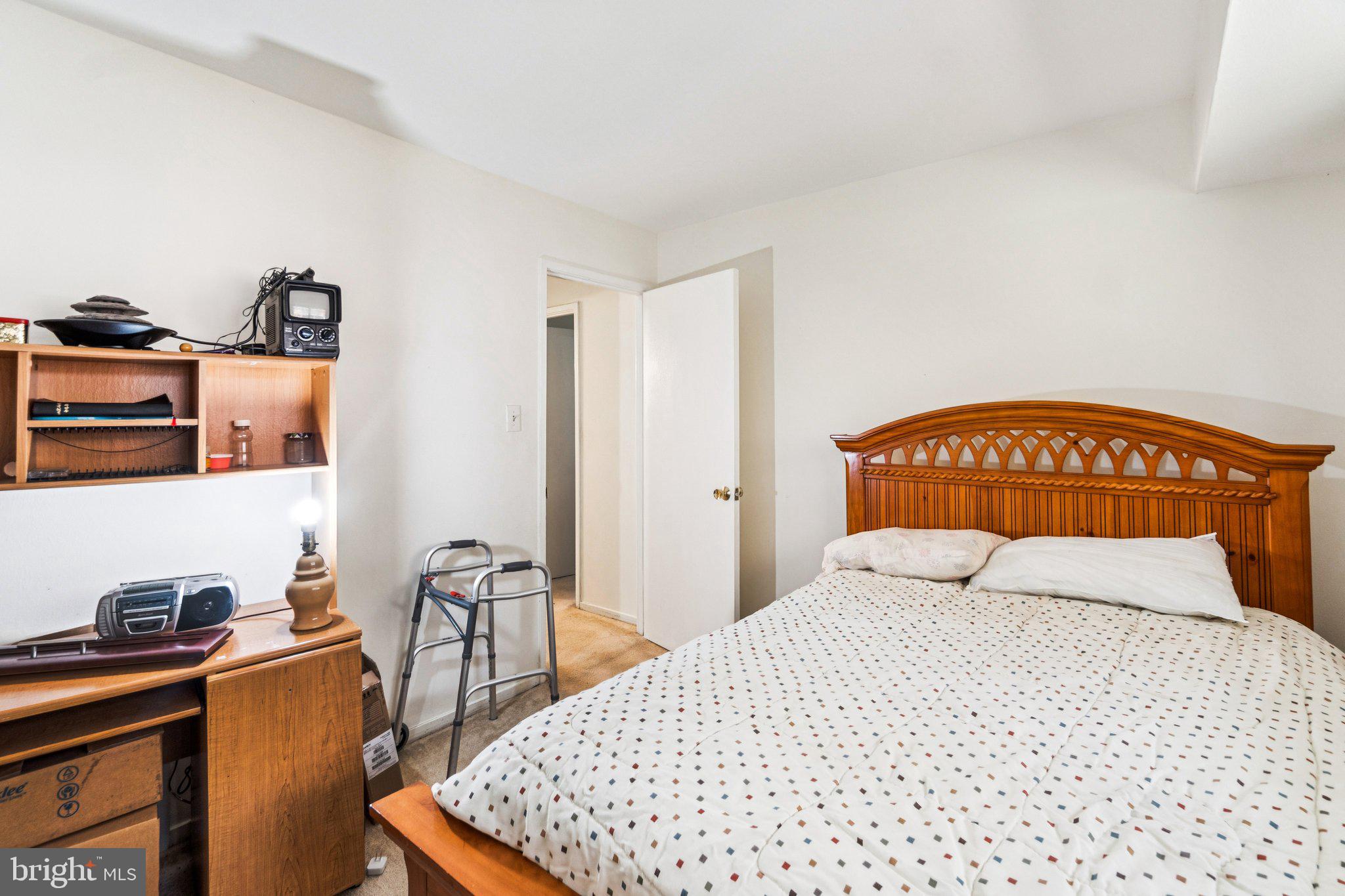 TIMBERLANE VILLAGE GARDEN CONDOMINIUMS - Residential