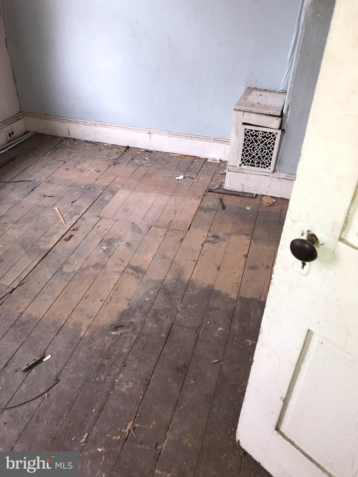 OVERBROOK - Residential