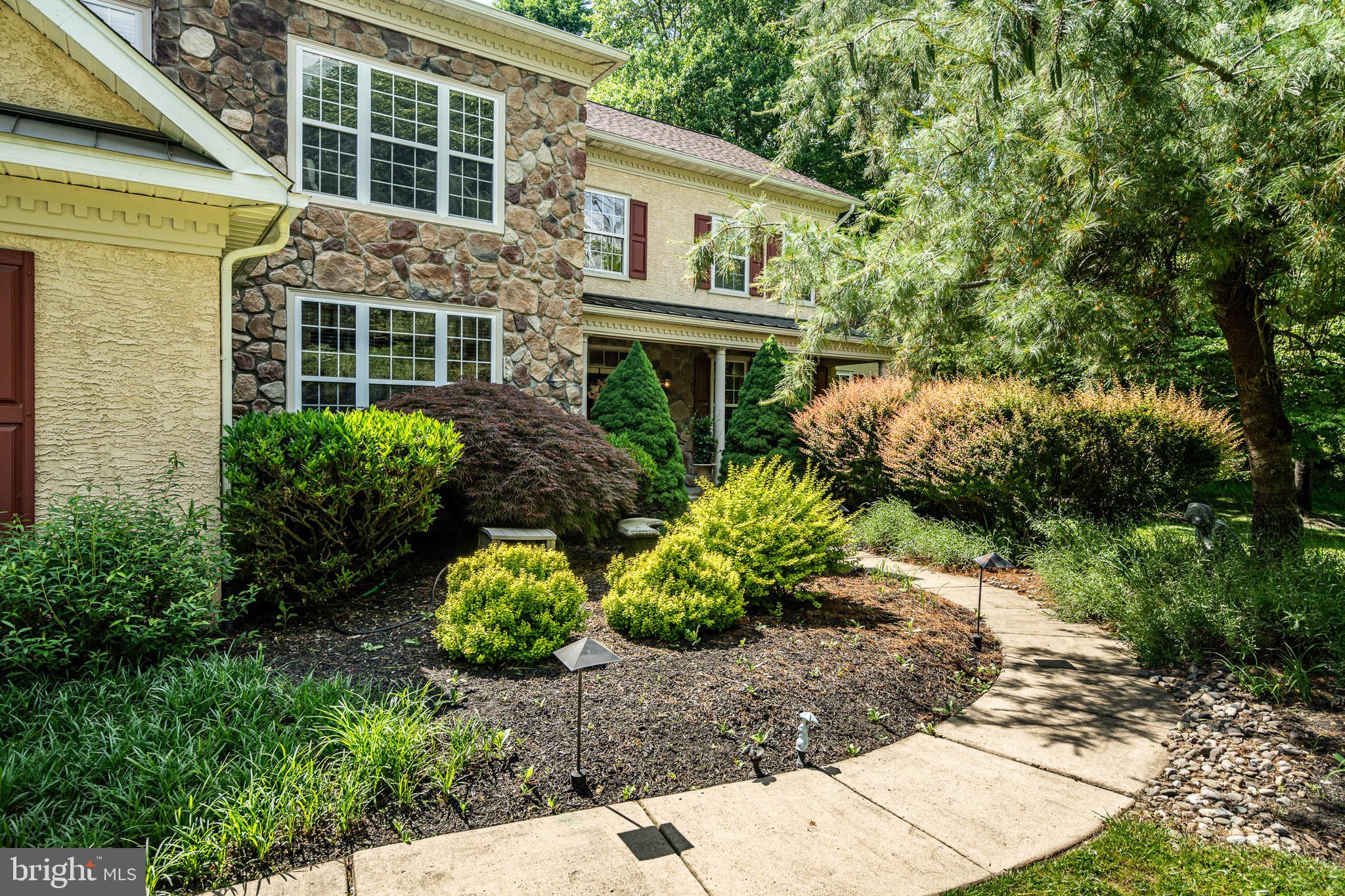 CHARLESTOWN HUNT - Residential