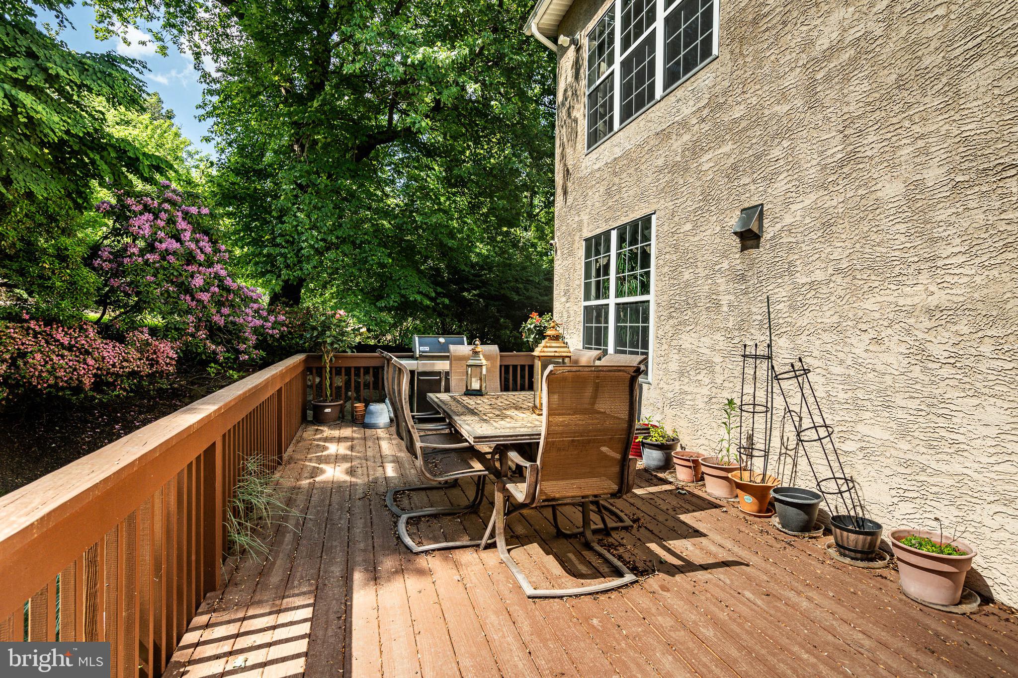 CHARLESTOWN HUNT - Residential