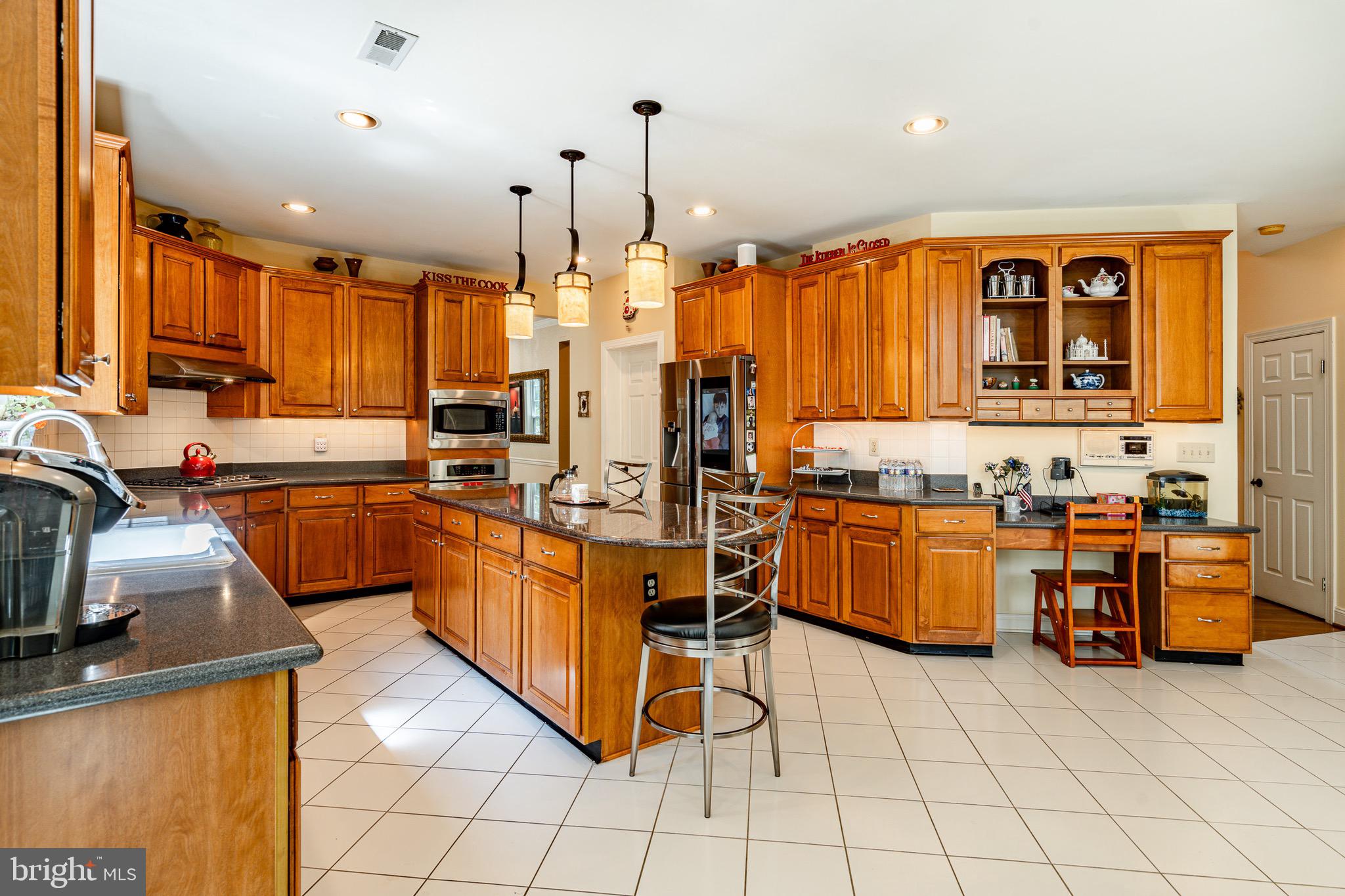 CHARLESTOWN HUNT - Residential