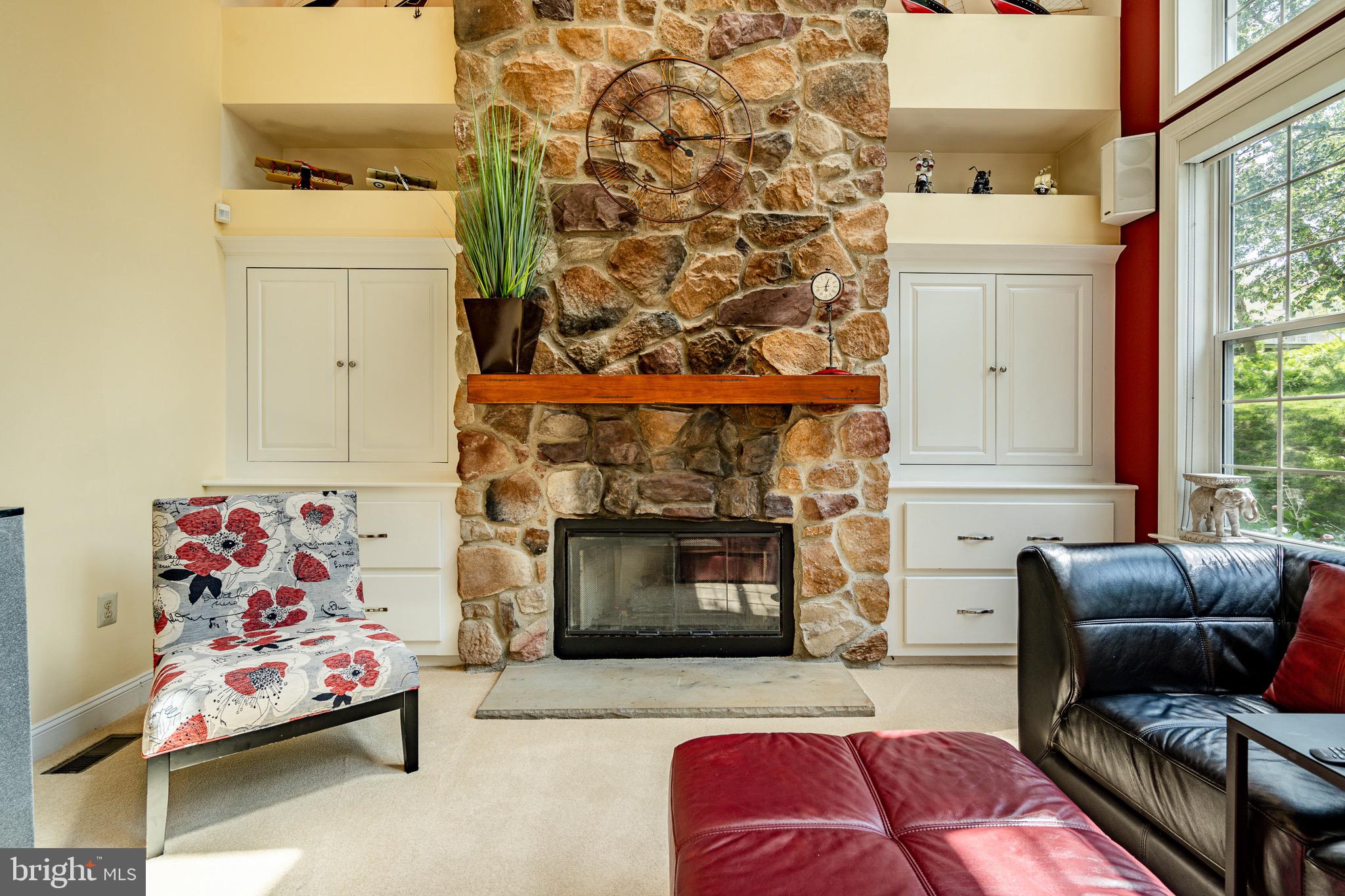 CHARLESTOWN HUNT - Residential