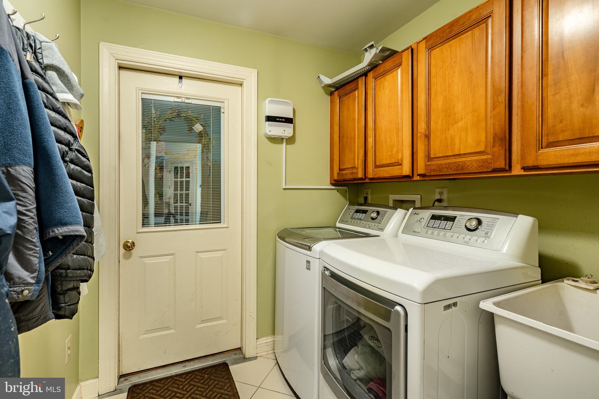 CHARLESTOWN HUNT - Residential