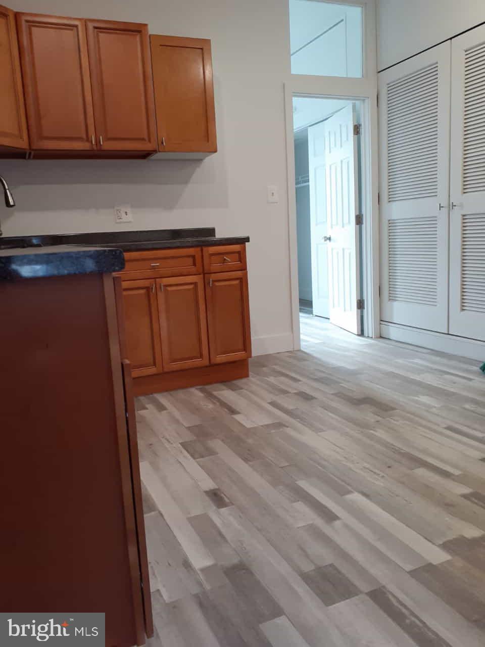 KENSINGTON - Residential Lease