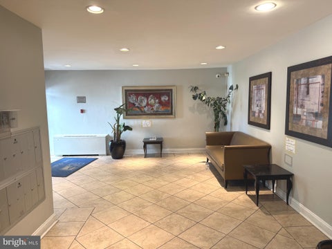 Condo For Rent - 1005 Chillum Road #301<br/> HYATTSVILLE, MD 20782