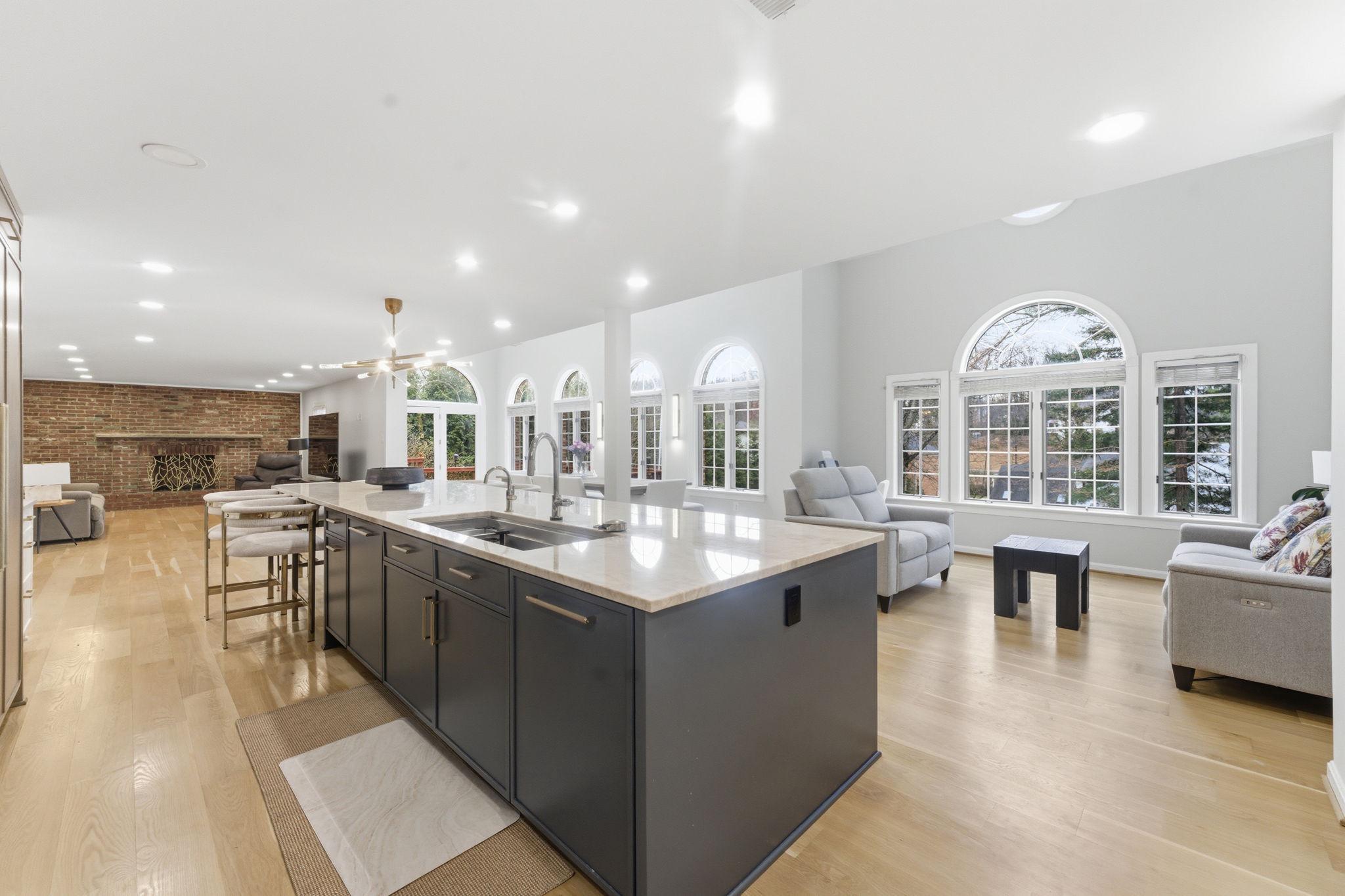 WEST LANGLEY - Residential