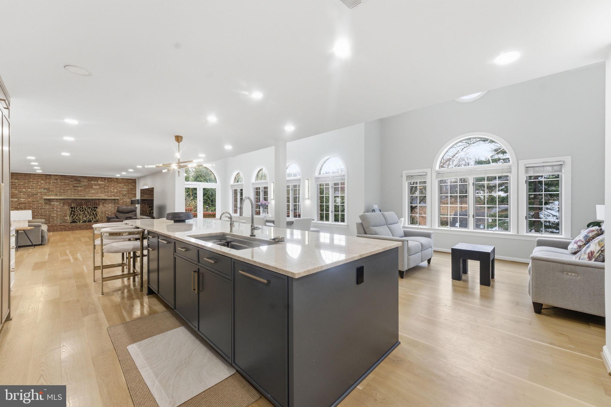 WEST LANGLEY - Residential