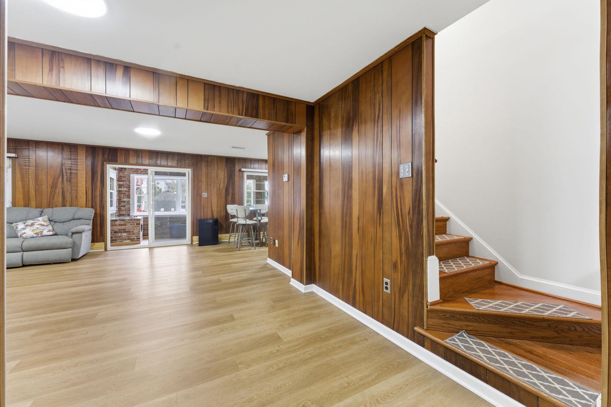 WEST LANGLEY - Residential