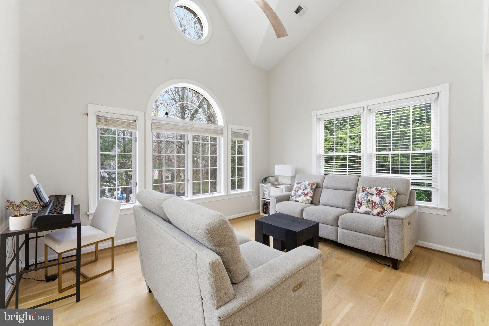 WEST LANGLEY - Residential