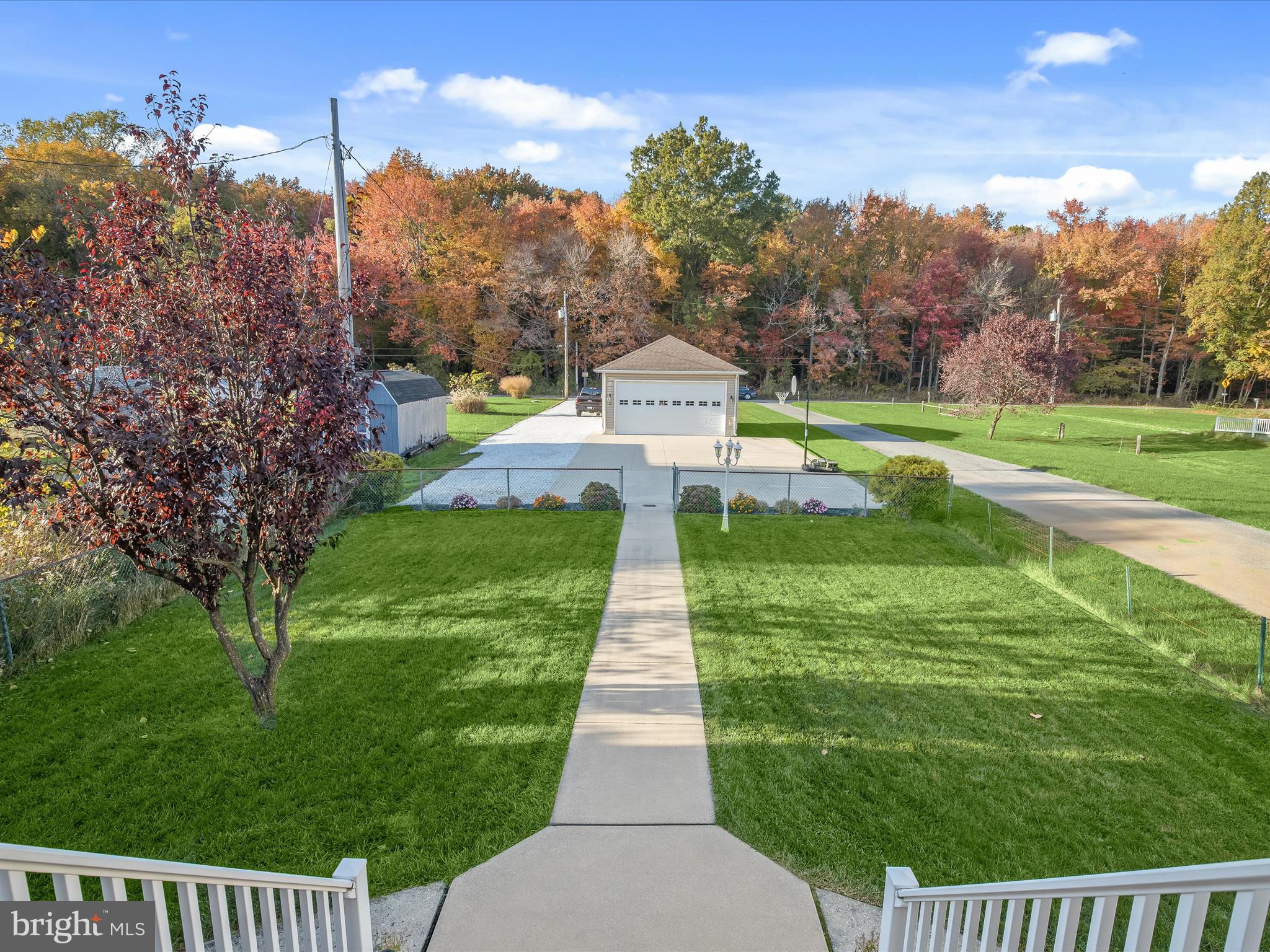 BOWLEYS QUARTERS - Residential