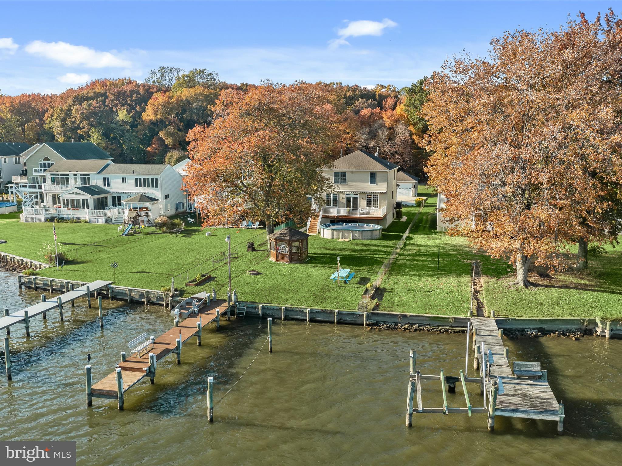 BOWLEYS QUARTERS - Residential