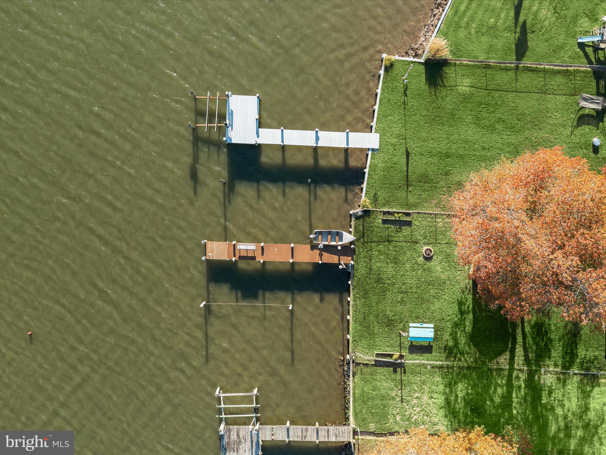 BOWLEYS QUARTERS - Residential