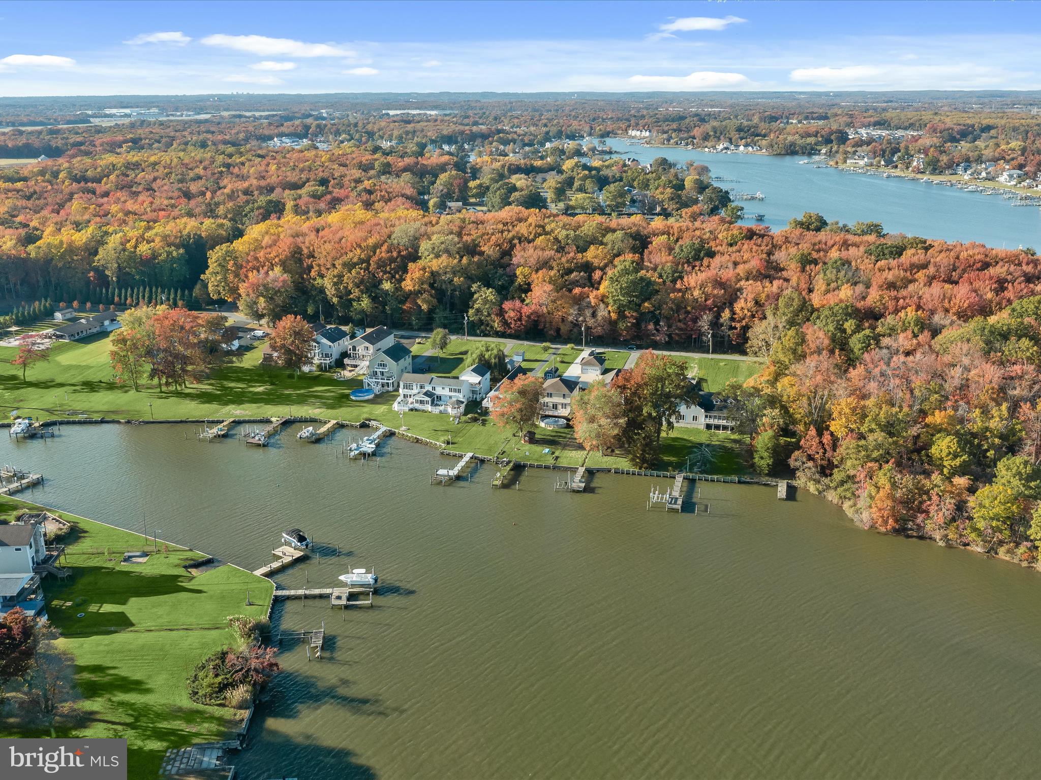 BOWLEYS QUARTERS - Residential