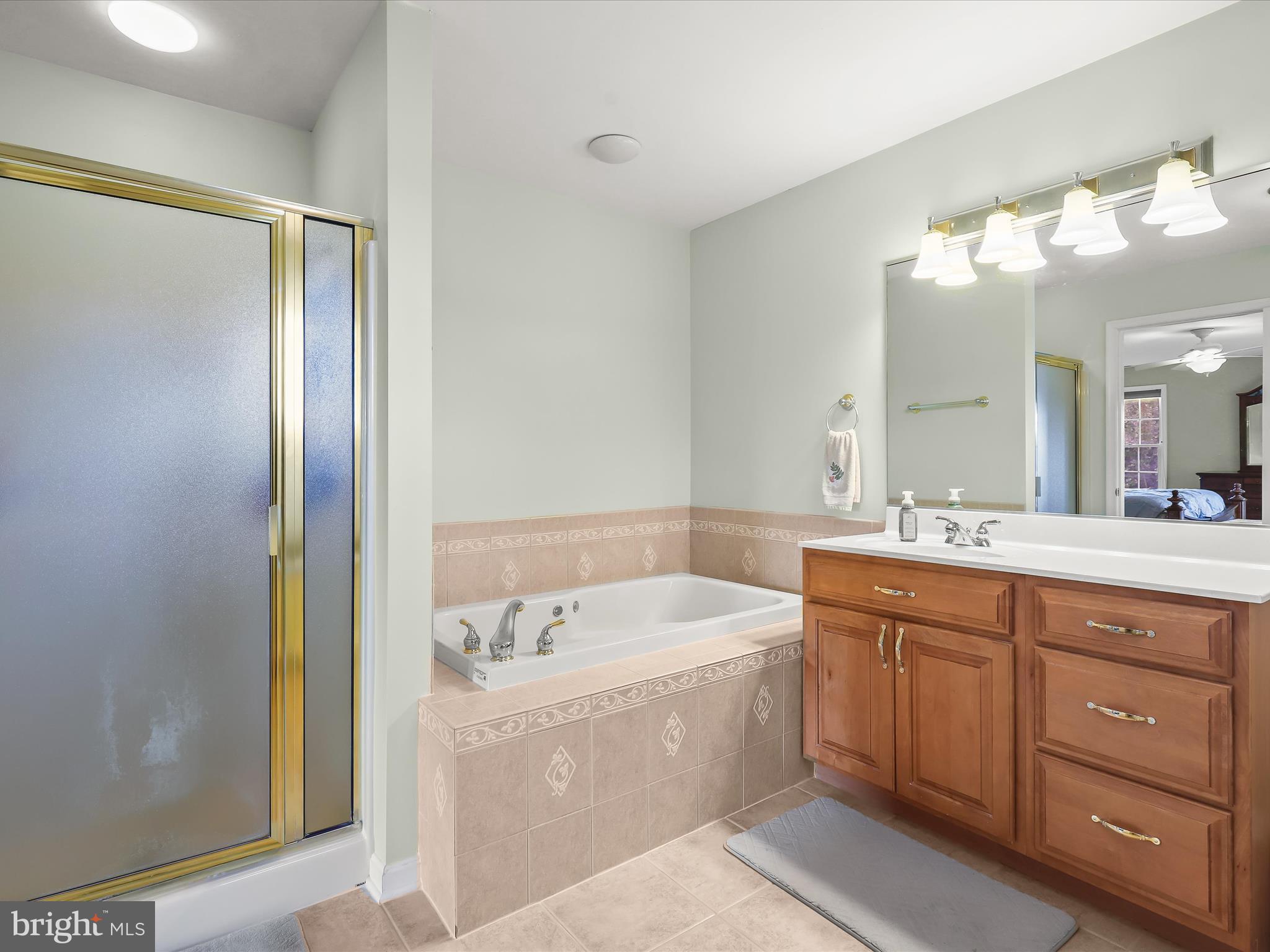 BOWLEYS QUARTERS - Residential