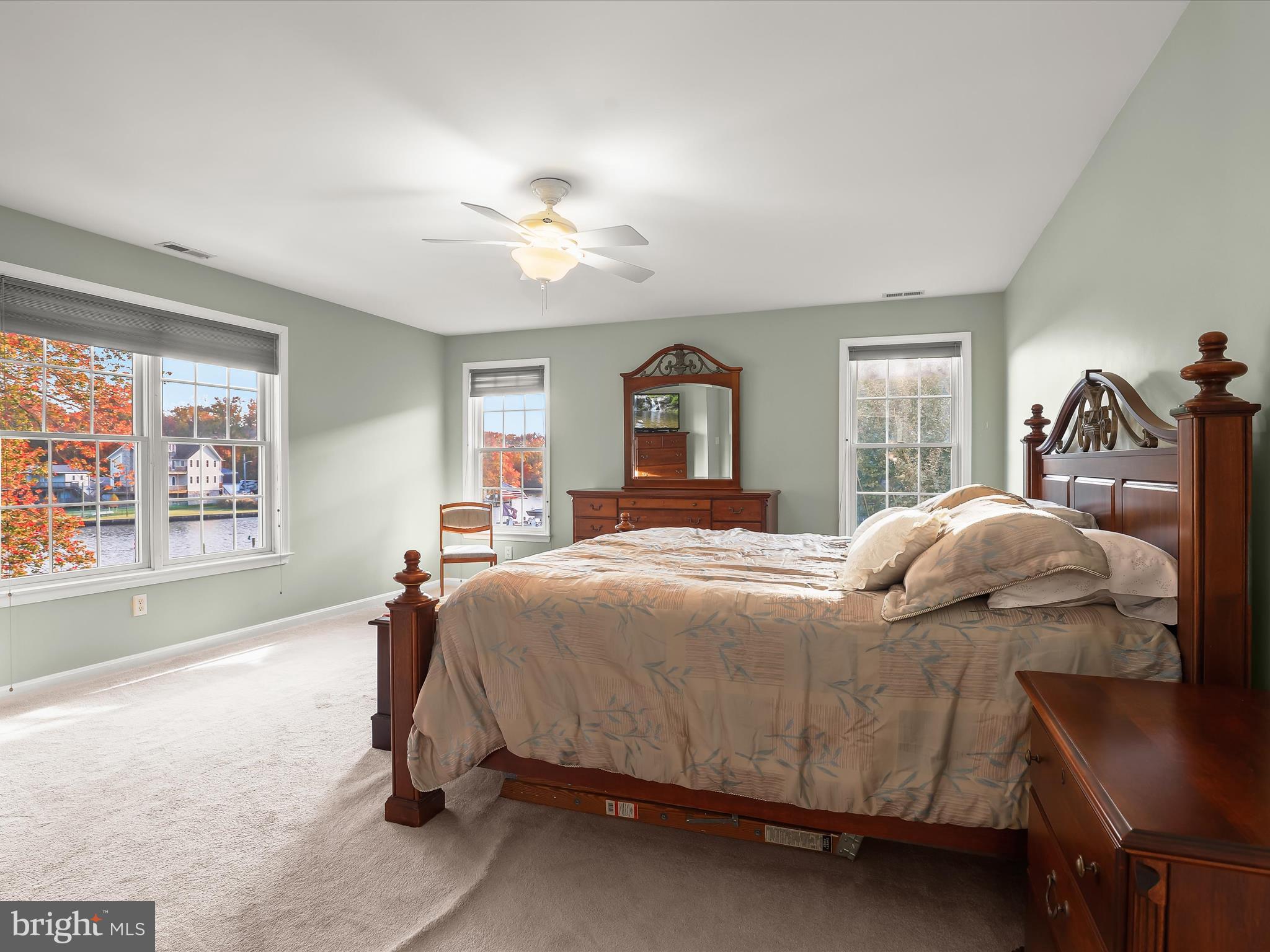 BOWLEYS QUARTERS - Residential