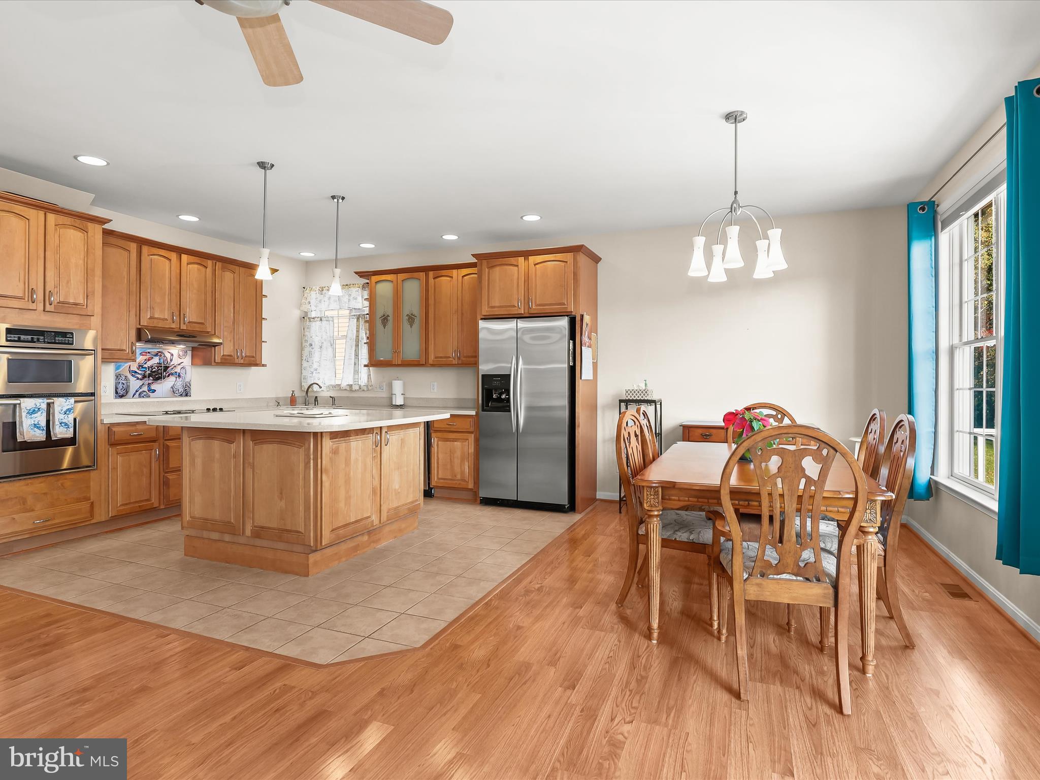 BOWLEYS QUARTERS - Residential