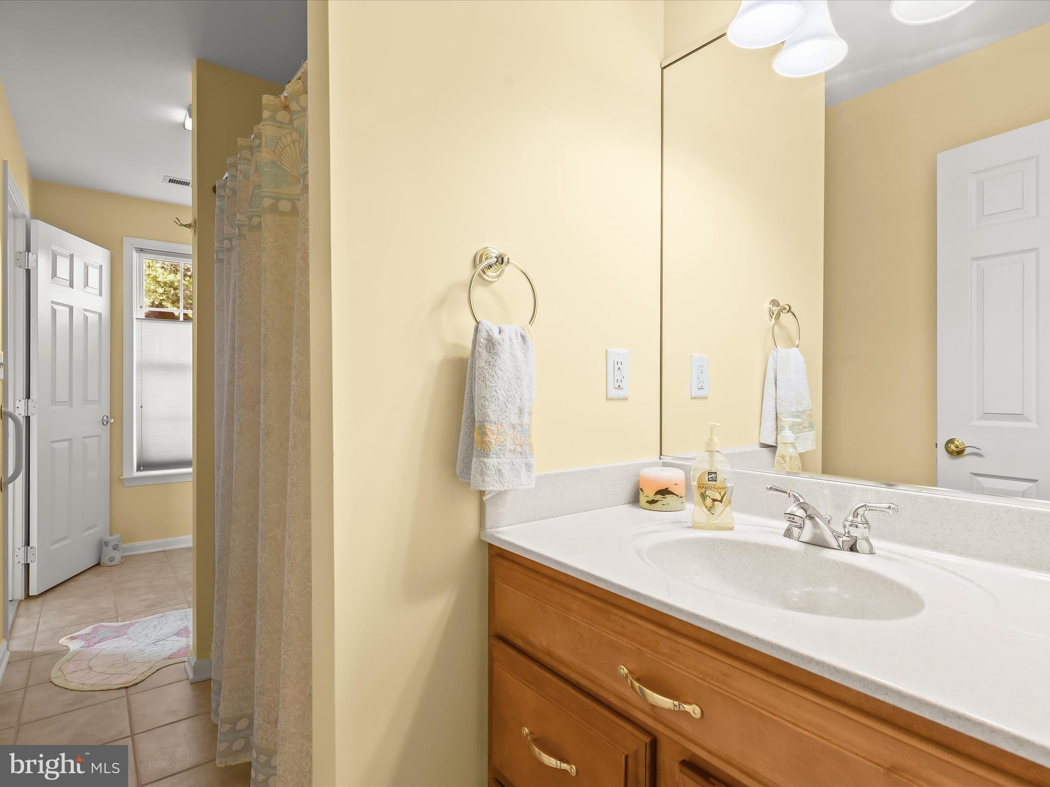 BOWLEYS QUARTERS - Residential