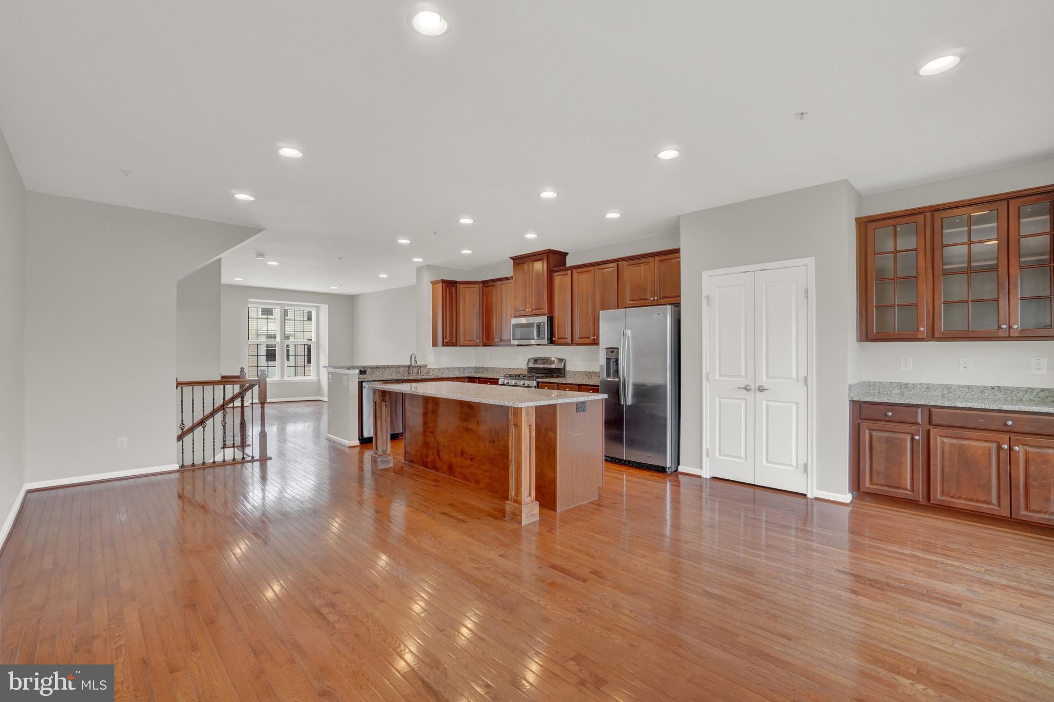 REGENTS GLEN - Residential