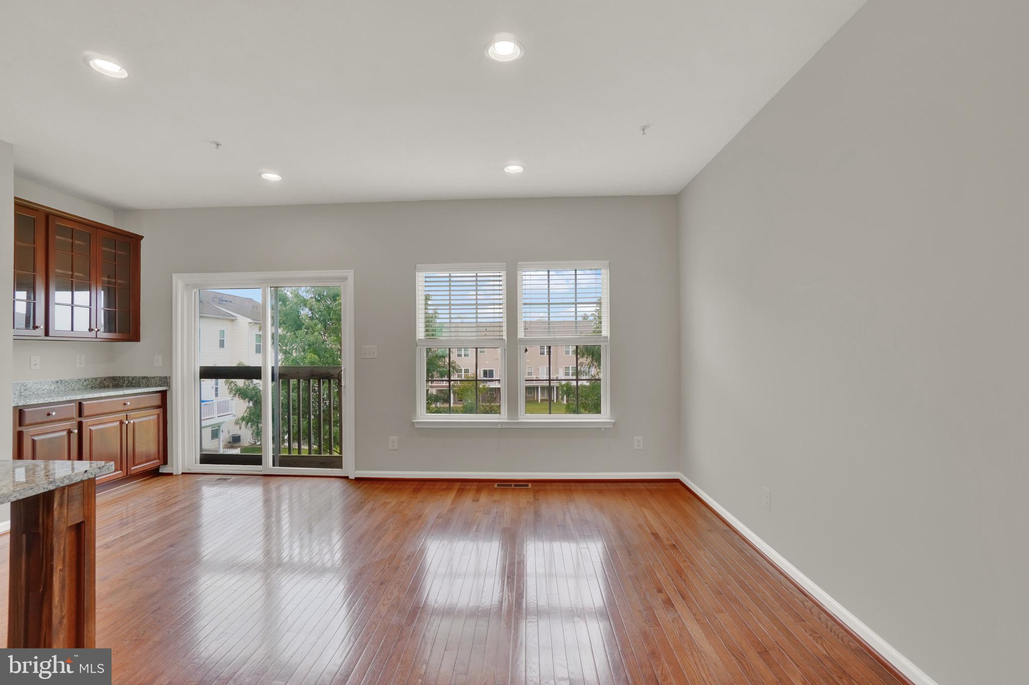 REGENTS GLEN - Residential