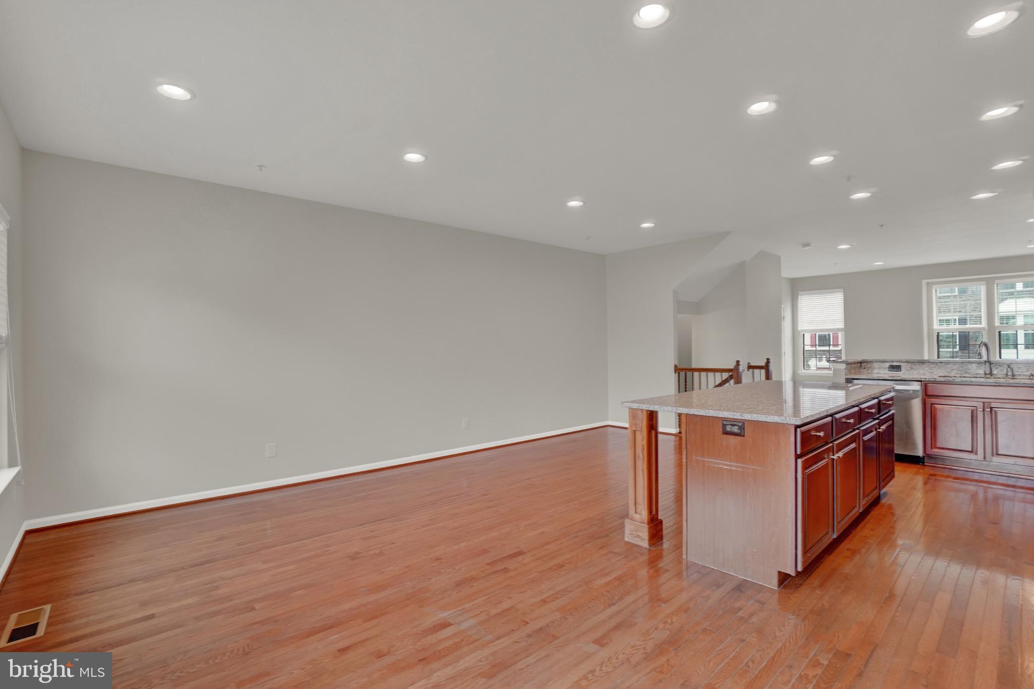 REGENTS GLEN - Residential