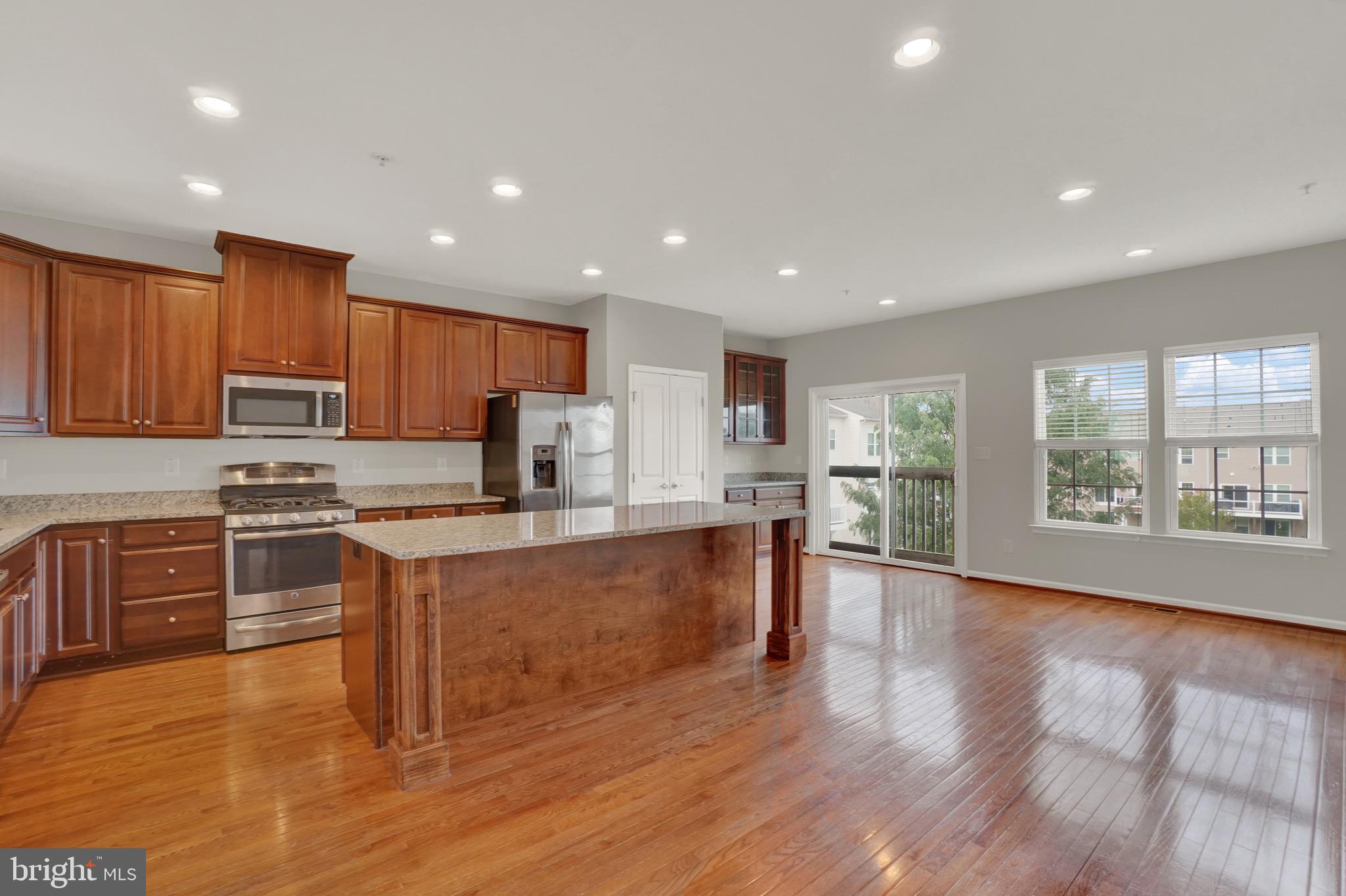 REGENTS GLEN - Residential